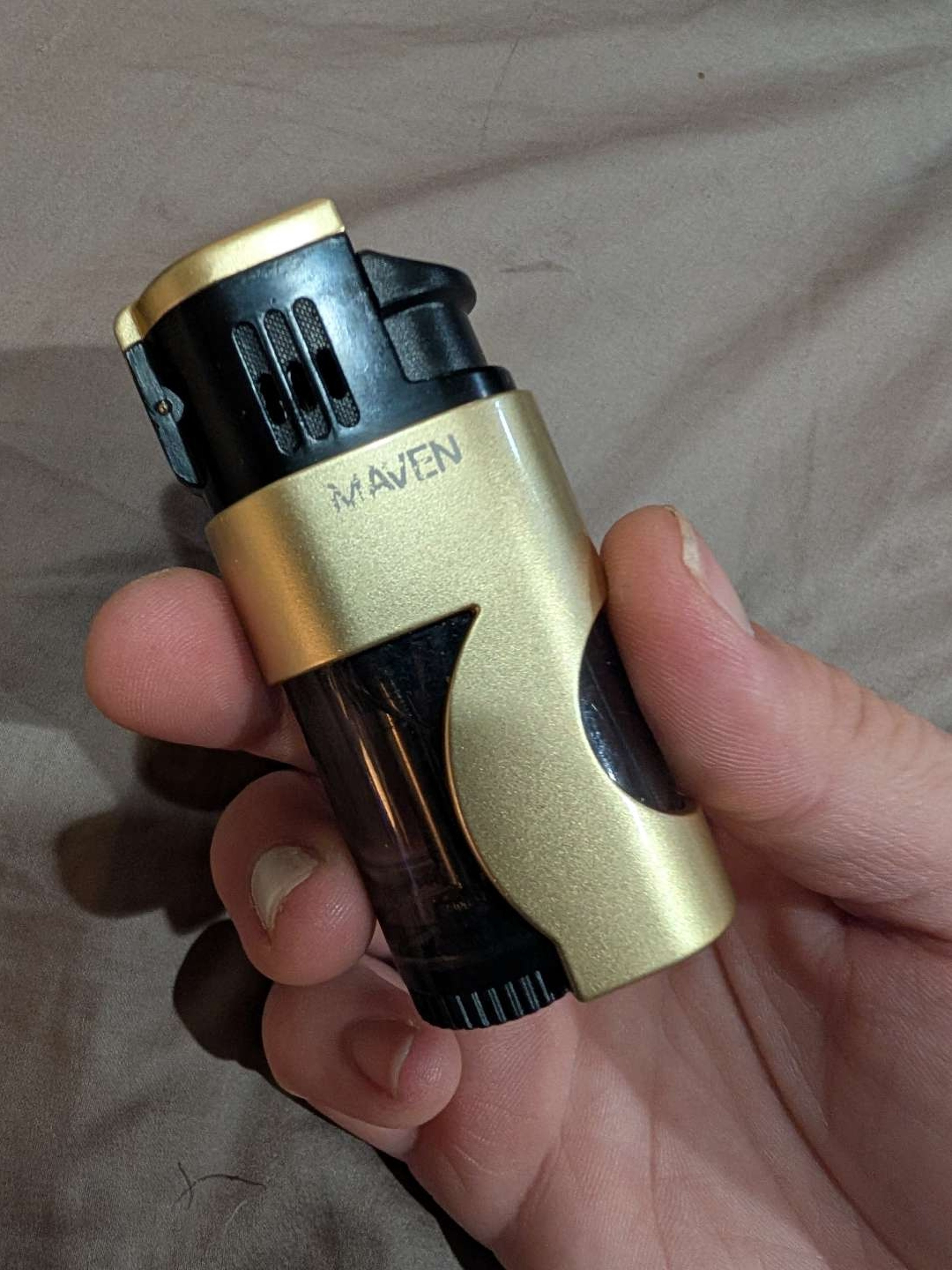 Preview pic of Maven Self-Opening 3 Flame Torche