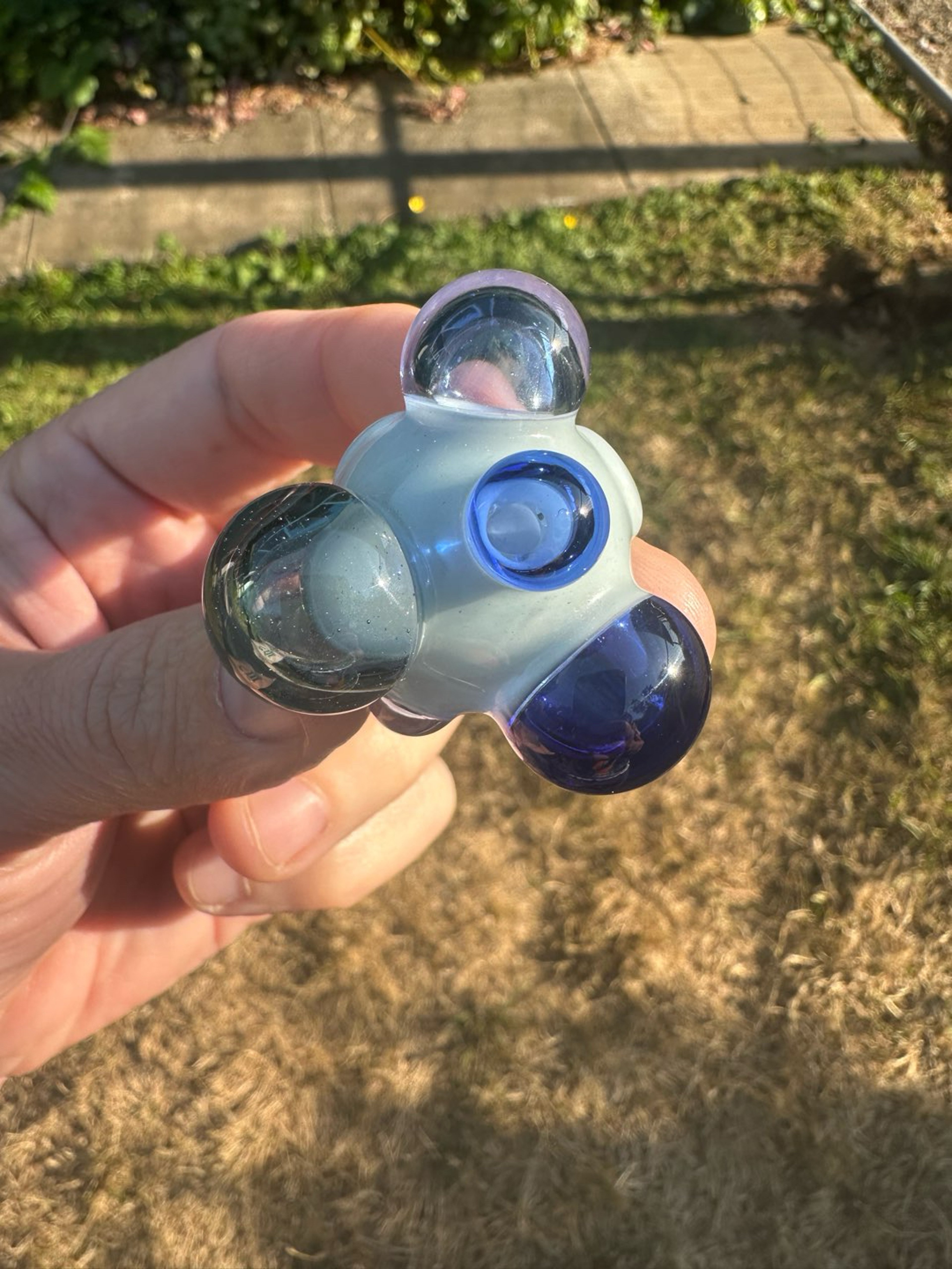 Preview pic of Scomomoanet pendant