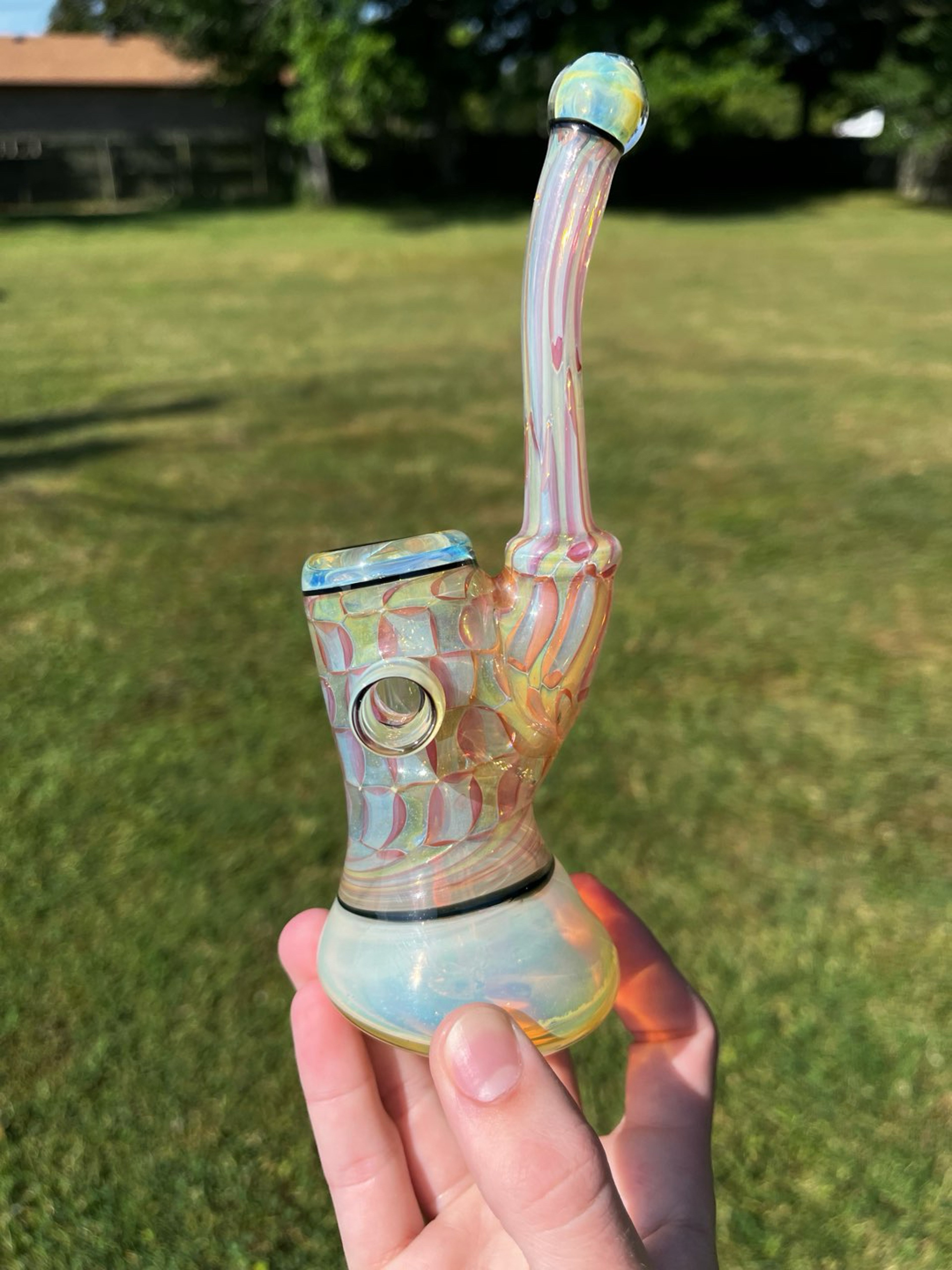 Preview pic of Gold Fume Dotbox Bub