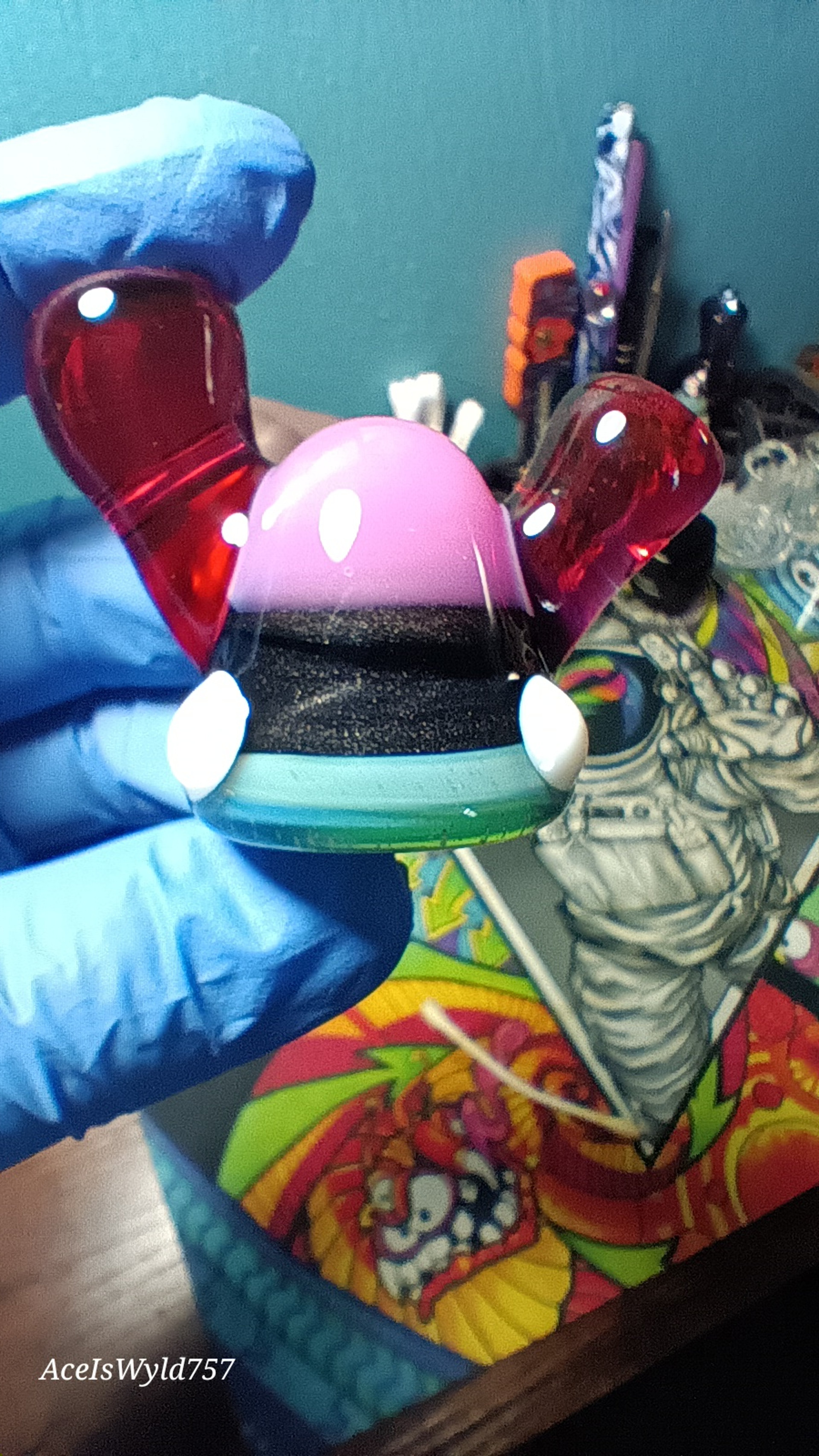 Preview pic of Lerk Multi Color Pendant