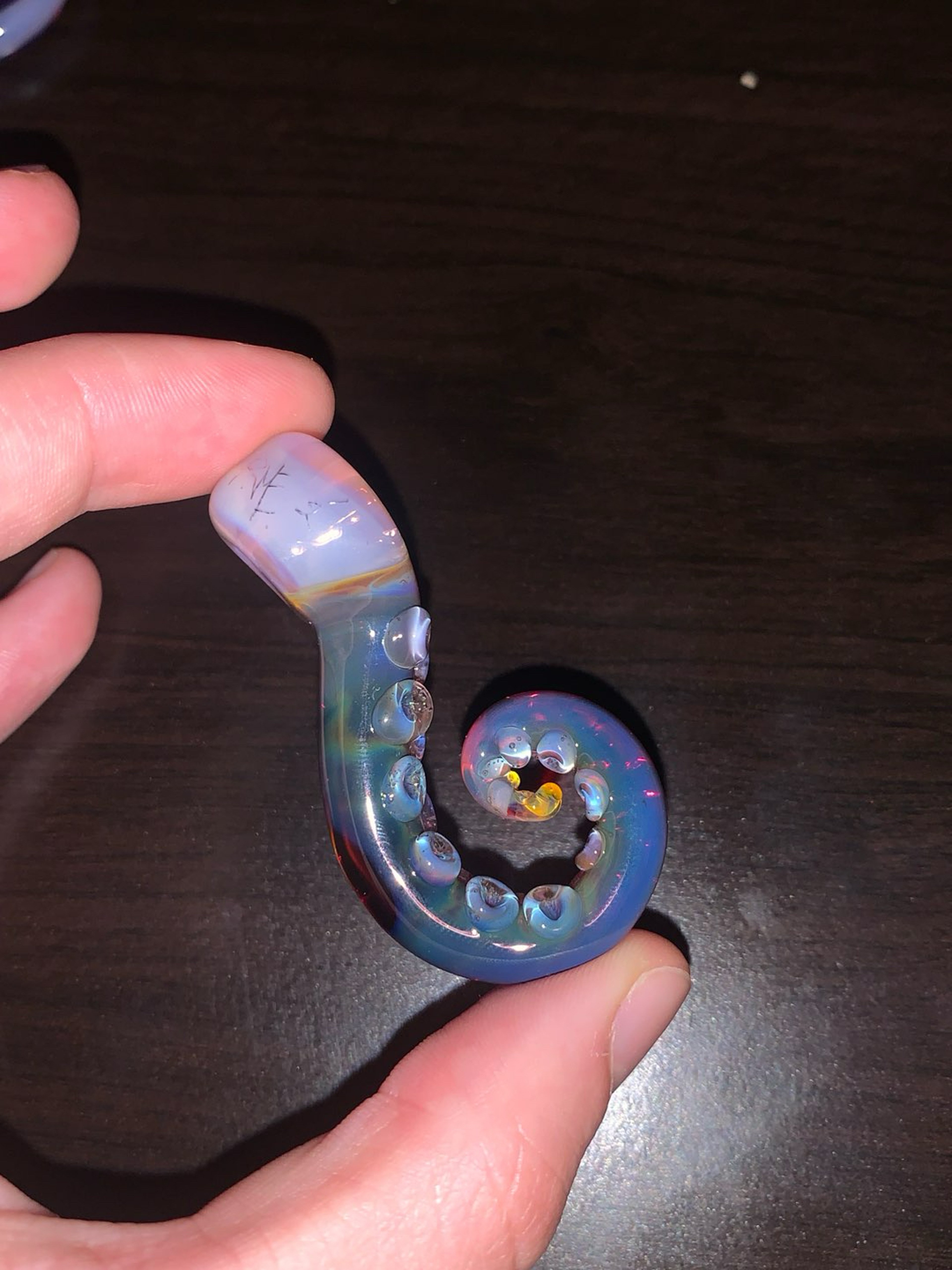 Preview pic of Mako Glass Tentacle Pendant