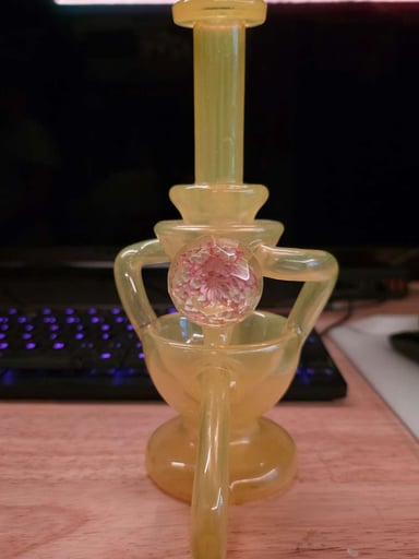 Preview pic of Rosco glass