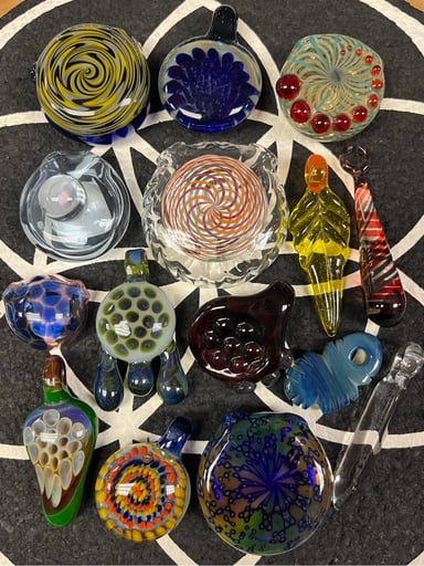 Preview pic of 15 Pendant Lot‼️