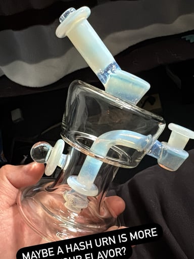 Preview pic of Mac Savage Hash Urn