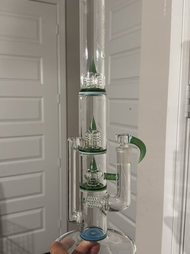 Preview pic of Sovereignty PA Green Stardust Over Ghost Treecycler 44
