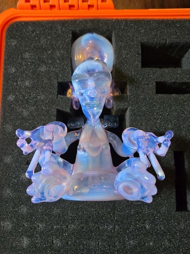 Preview pic of Logi Glass Art High Priest