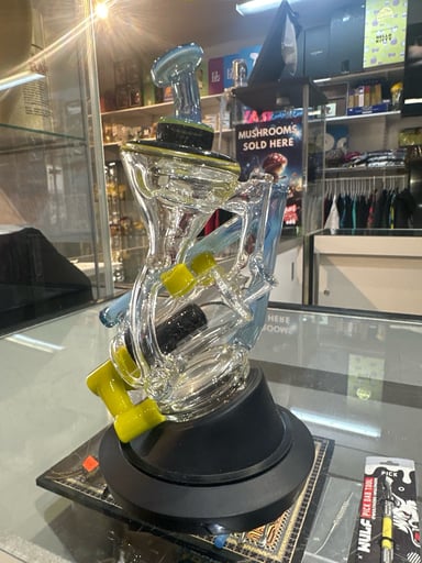 Preview pic of Nib glass piston recycler puffco top