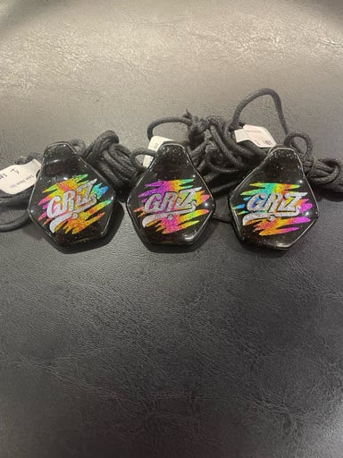 Preview pic of Darke Vitrum Pendant Griz