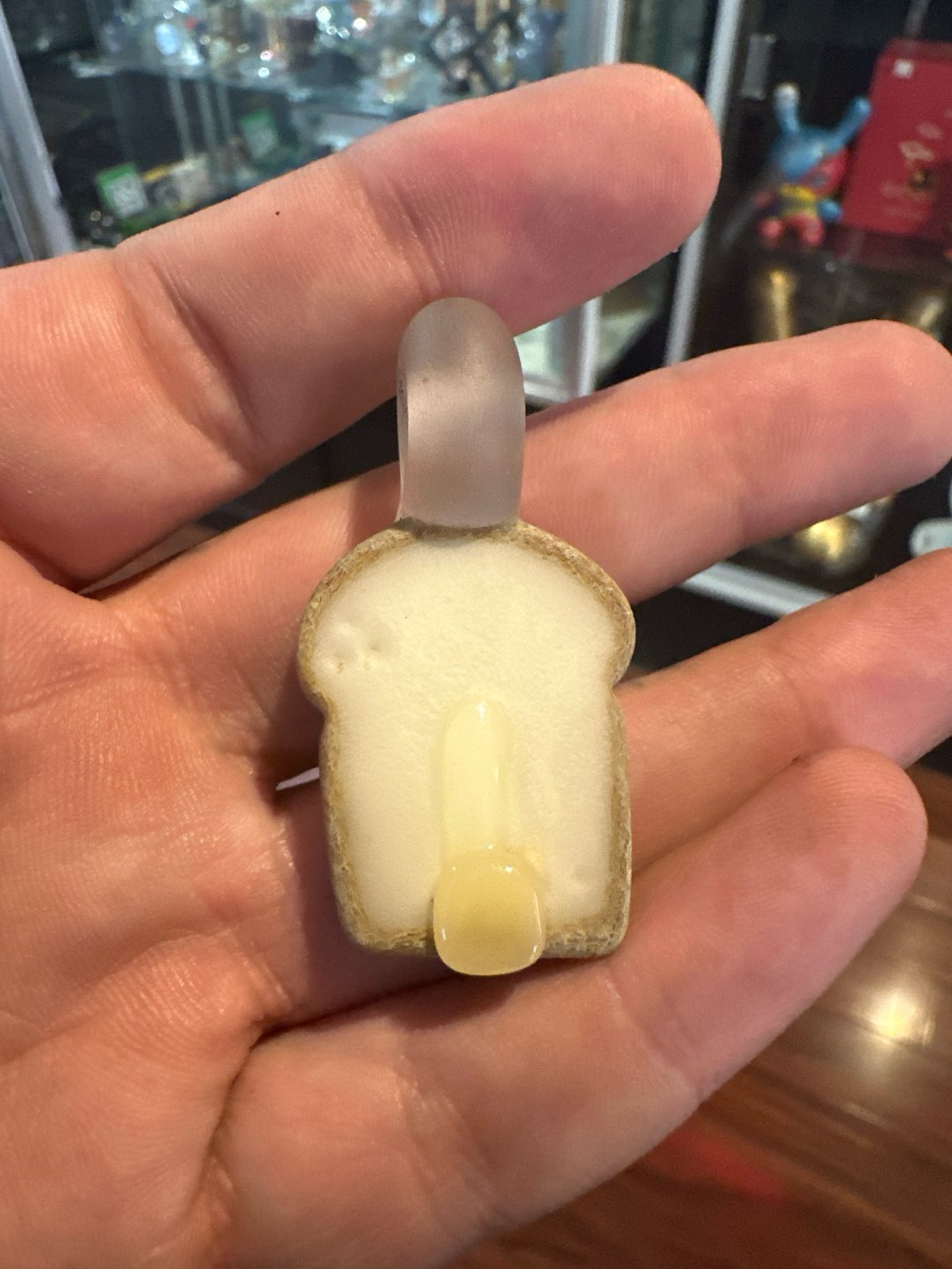 Preview pic of Jimmy C bread w/ melted butter pendant