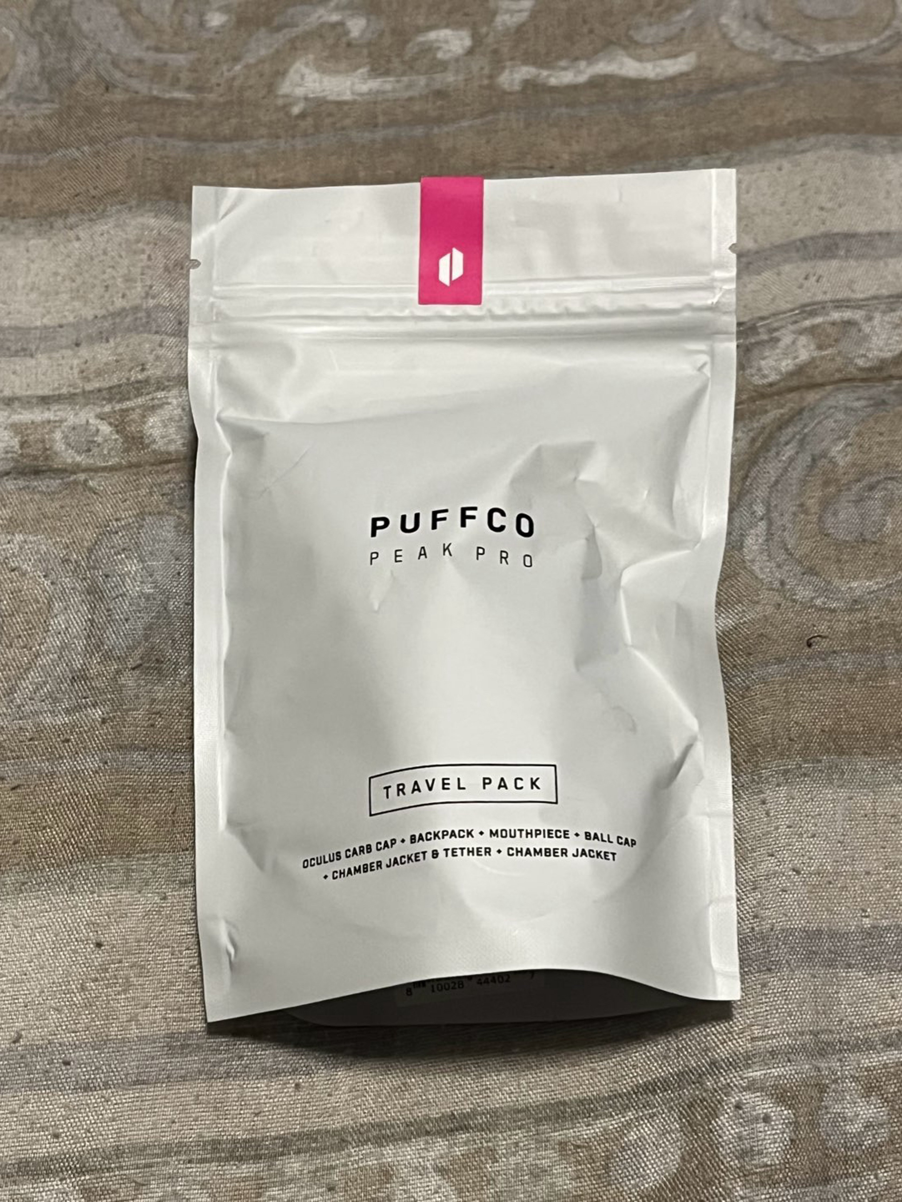 Preview pic of Puffco Peak Pro Travel Pack V2 (Pink/Breast Cancer Awareness SE)