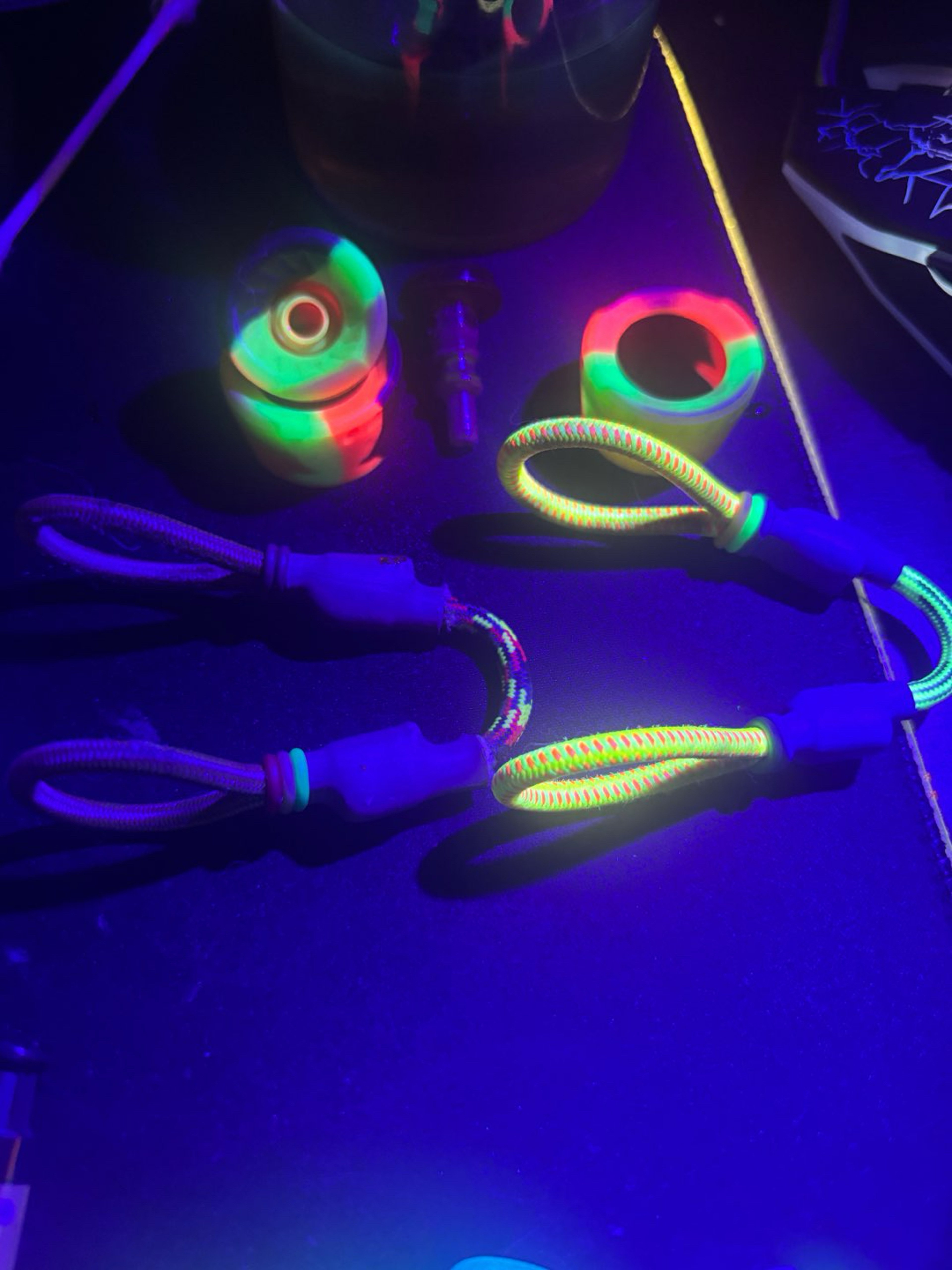 Preview pic of Two nexus tuff tethers, Rasta cap and (2x ) rasta sleeve and  red 3dxl joystick
