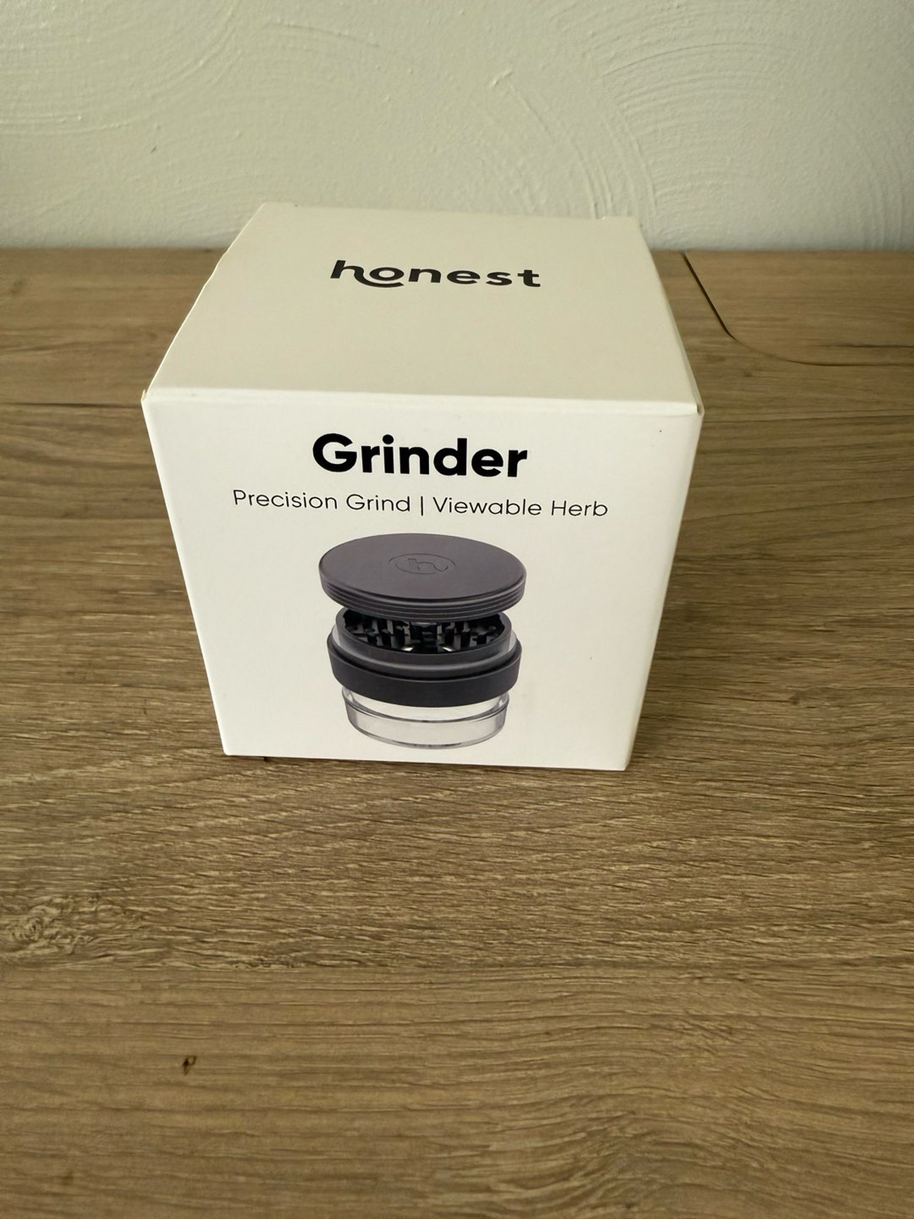 Preview pic of Honest premium grinder