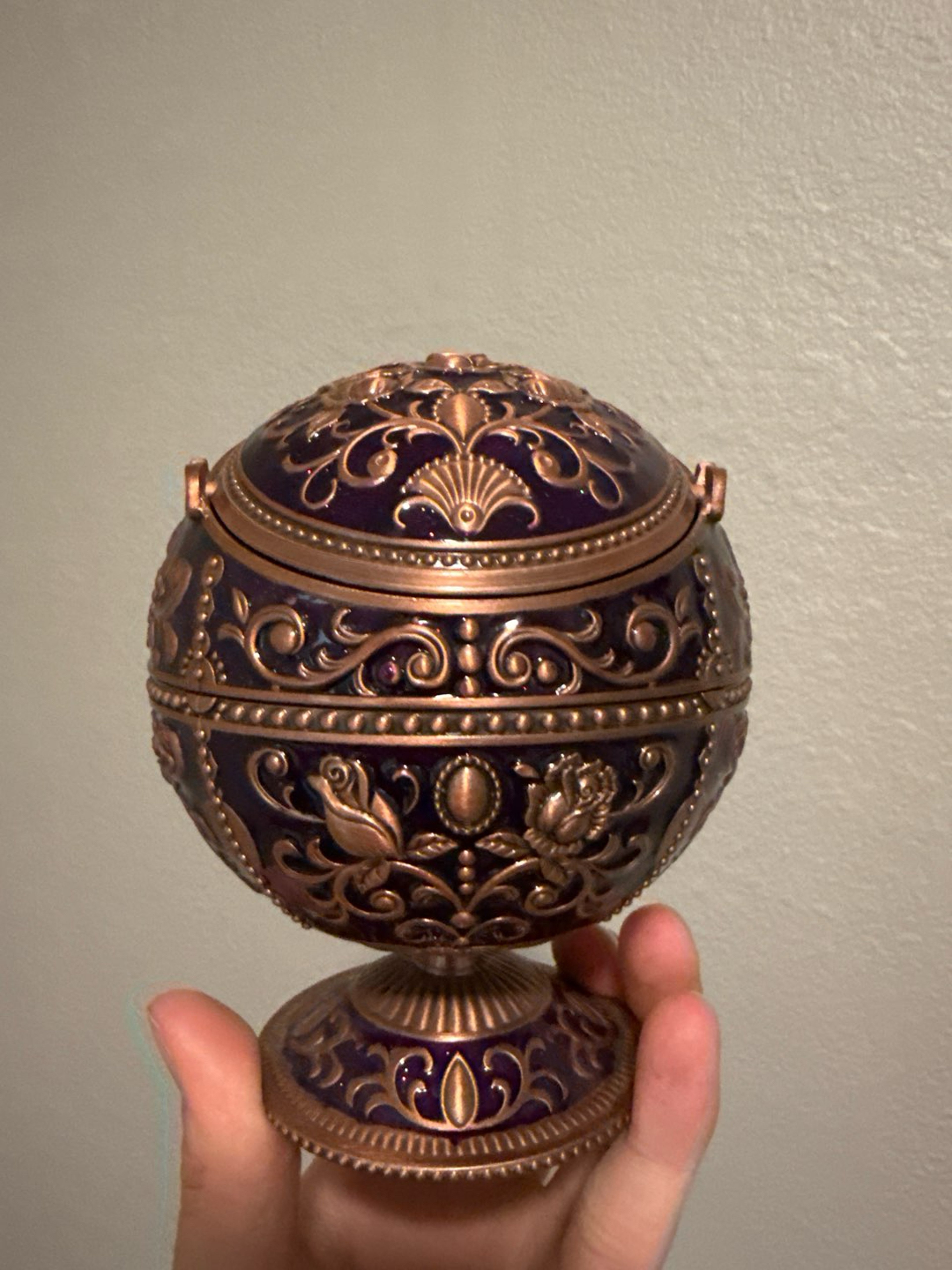 Preview pic of Fancy Ashtray