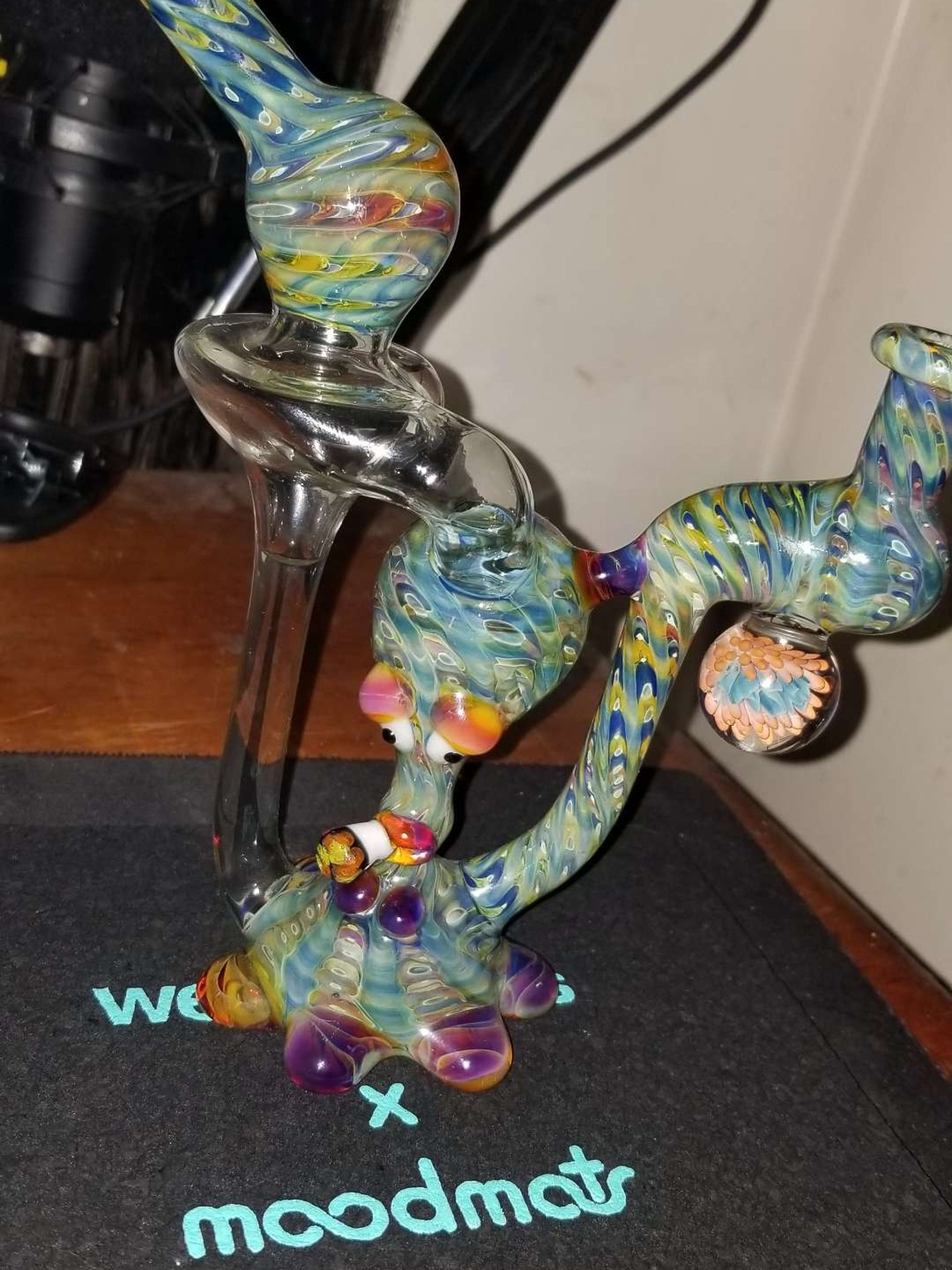 Preview pic of Puff Glass Fumed Hash Recycler