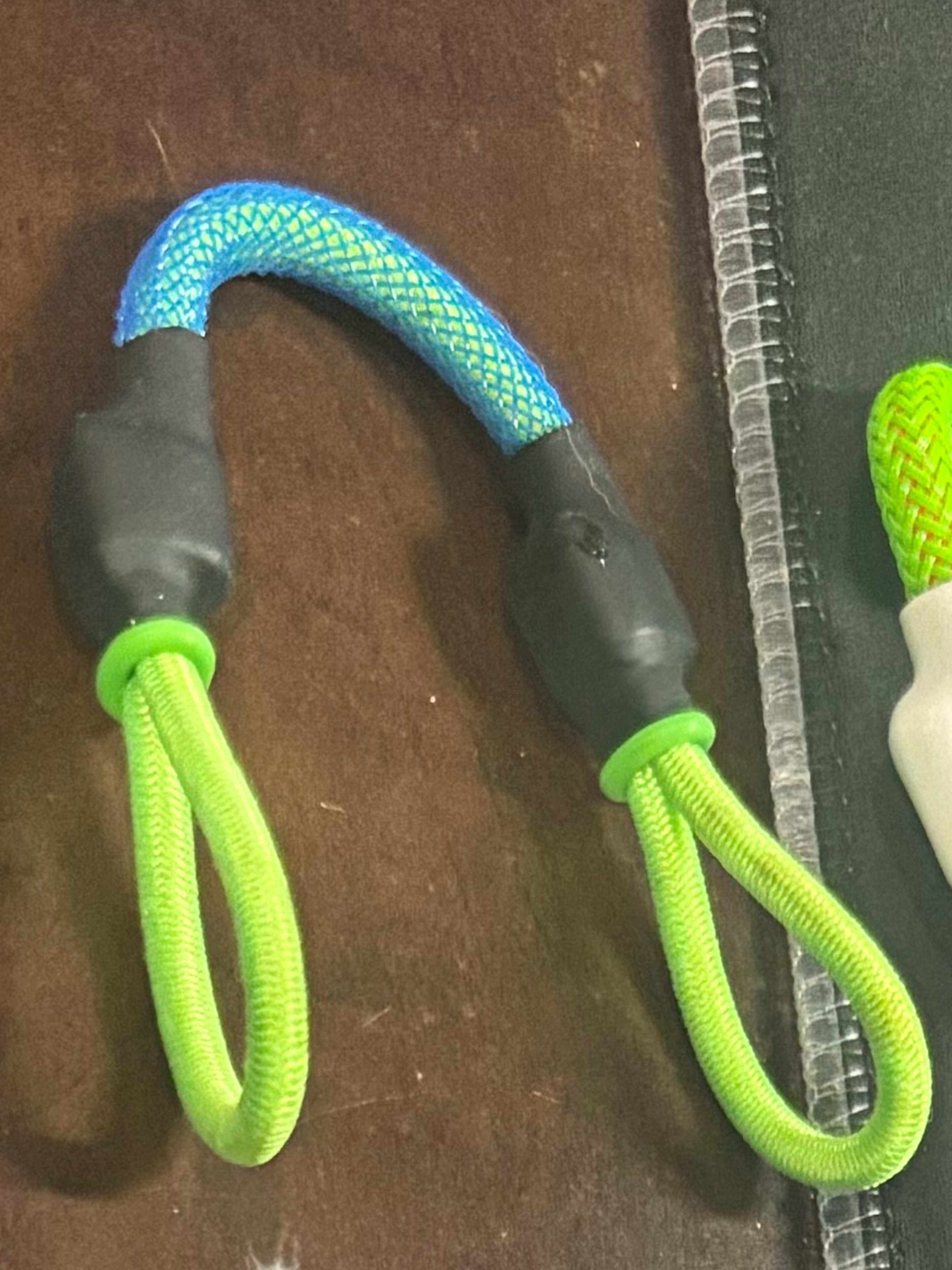 Preview pic of Tether Puffco peak pro