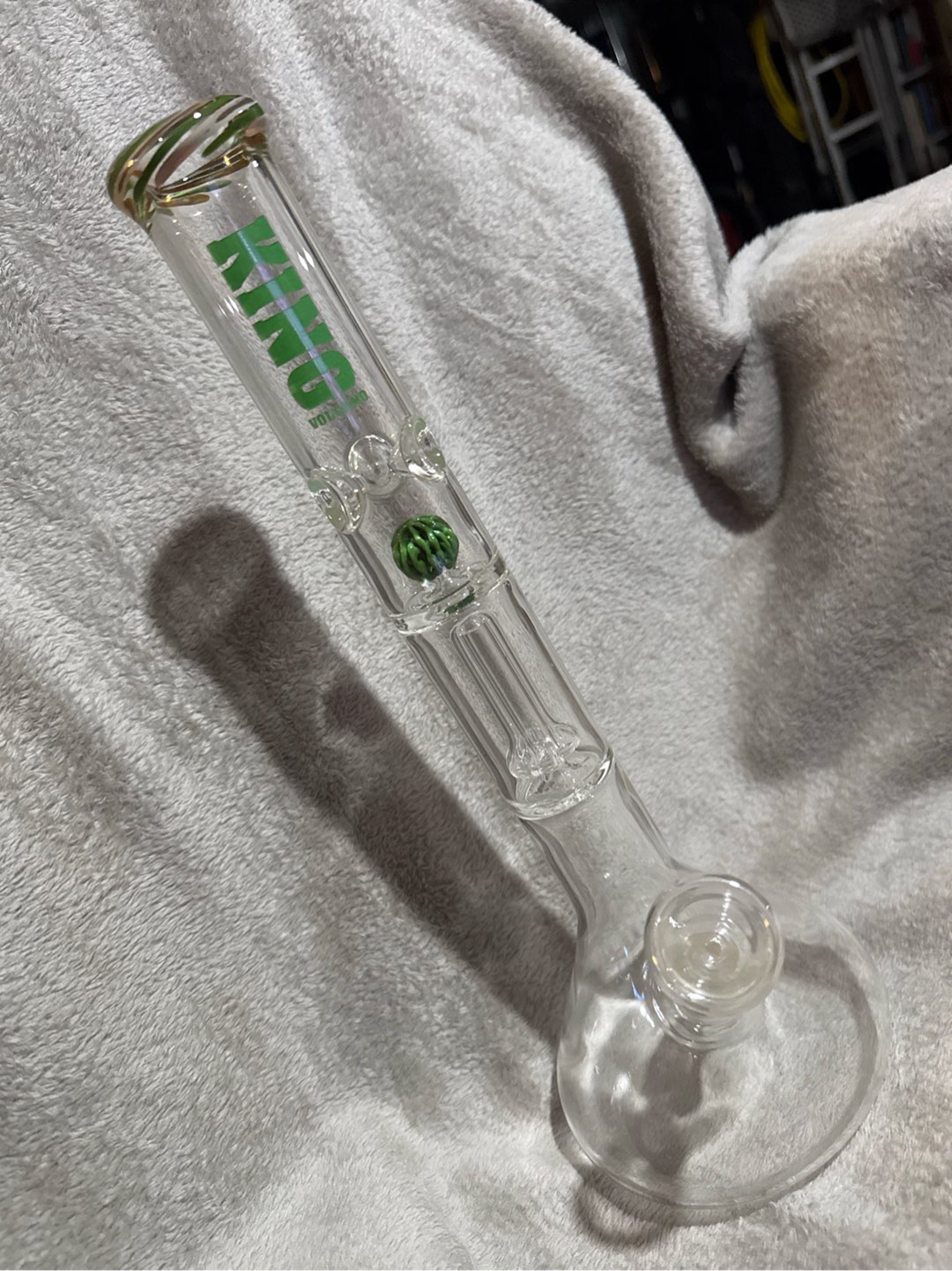 Preview pic of King Volcano 14” Beaker