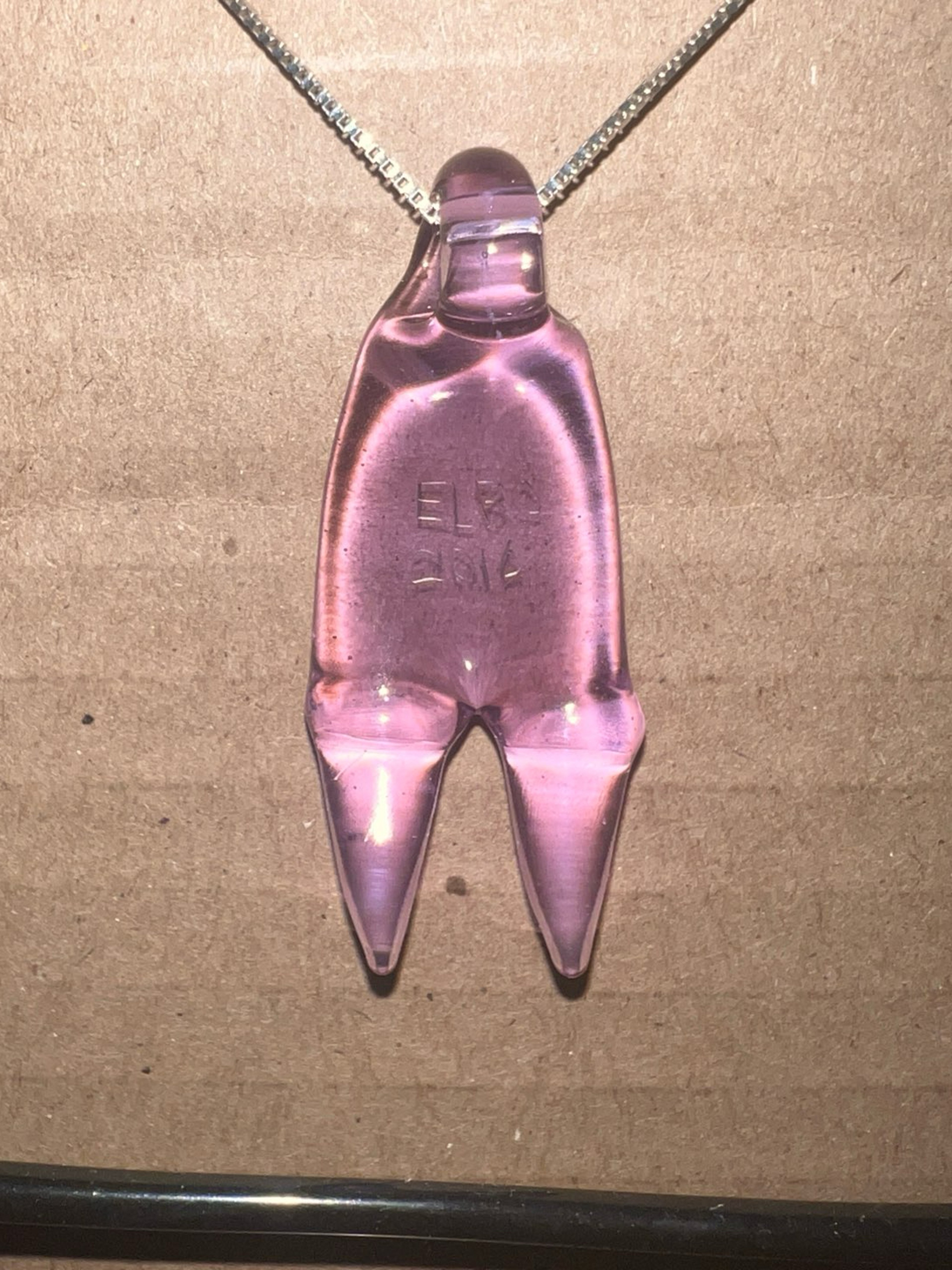 Preview pic of Elbo Claw Pendant