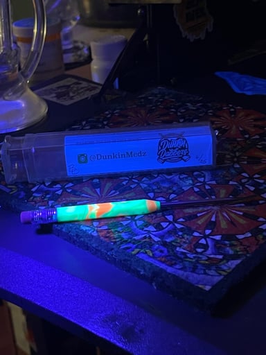 Preview pic of DunkinMedz UV “Pourcasso Pencil” #6/25!