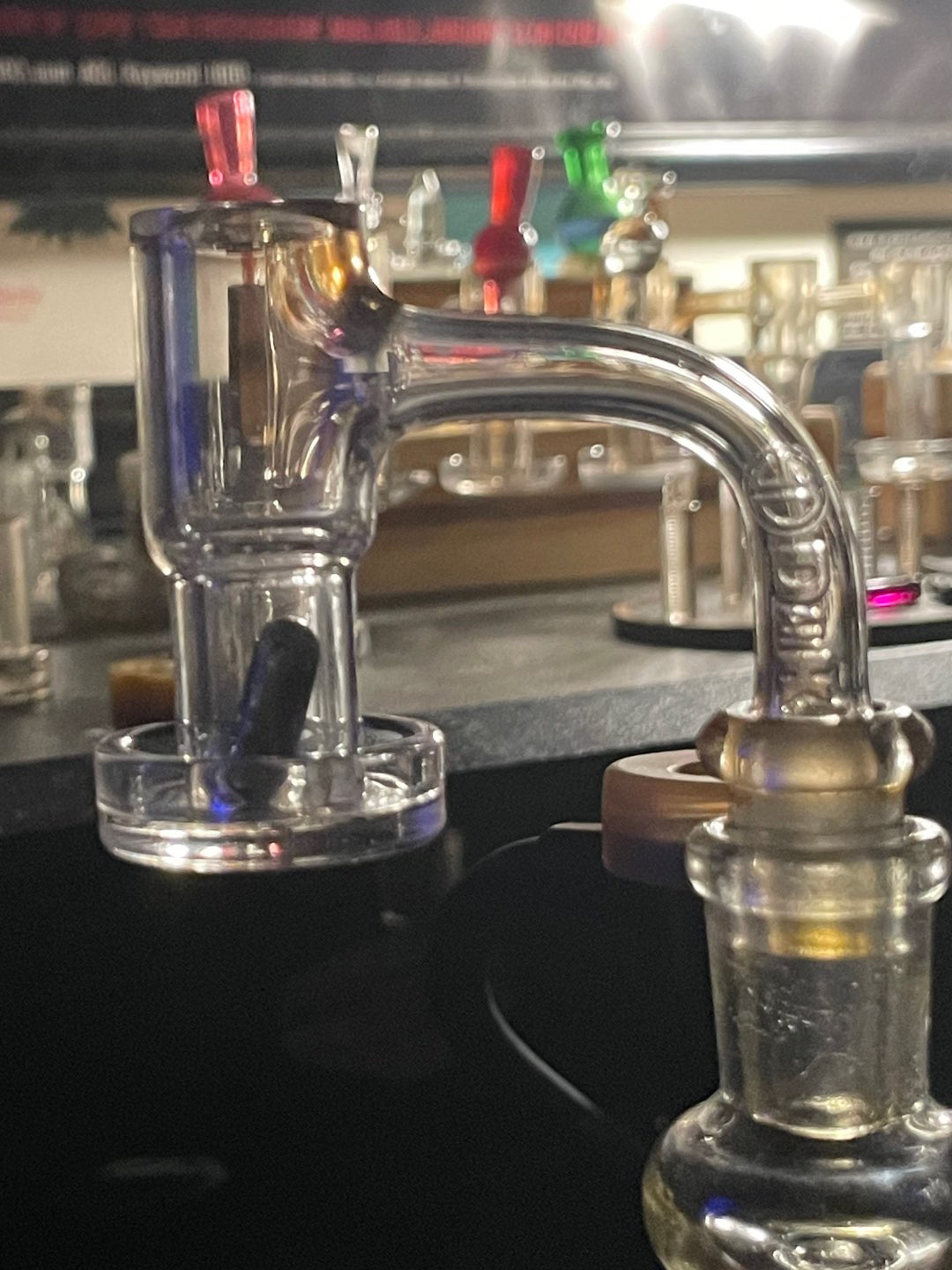 Preview pic of 10/90 SD Dank Mini Slurper V2 + dichro pillar