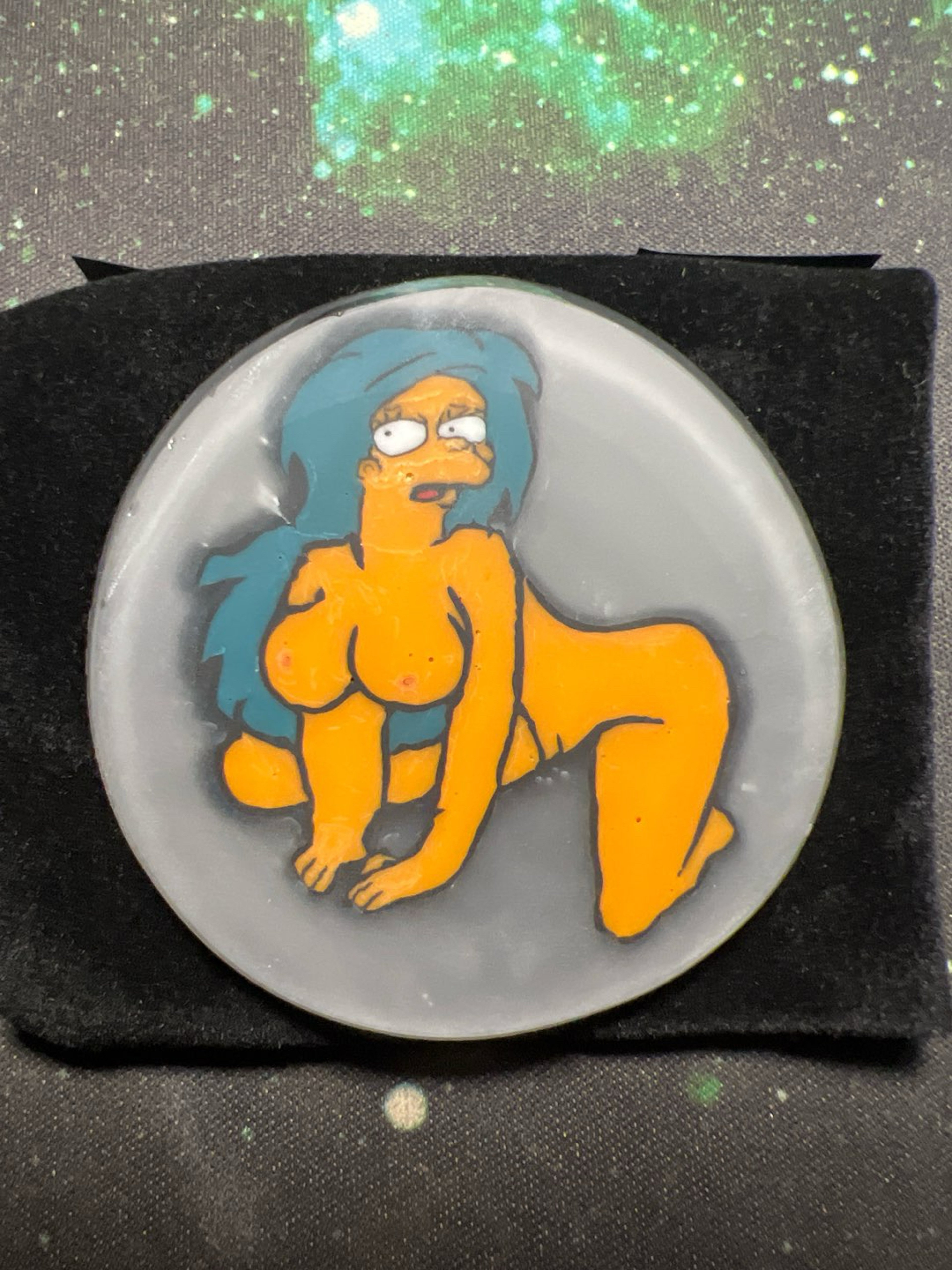 Preview pic of Marge Simpson Pinup Millie