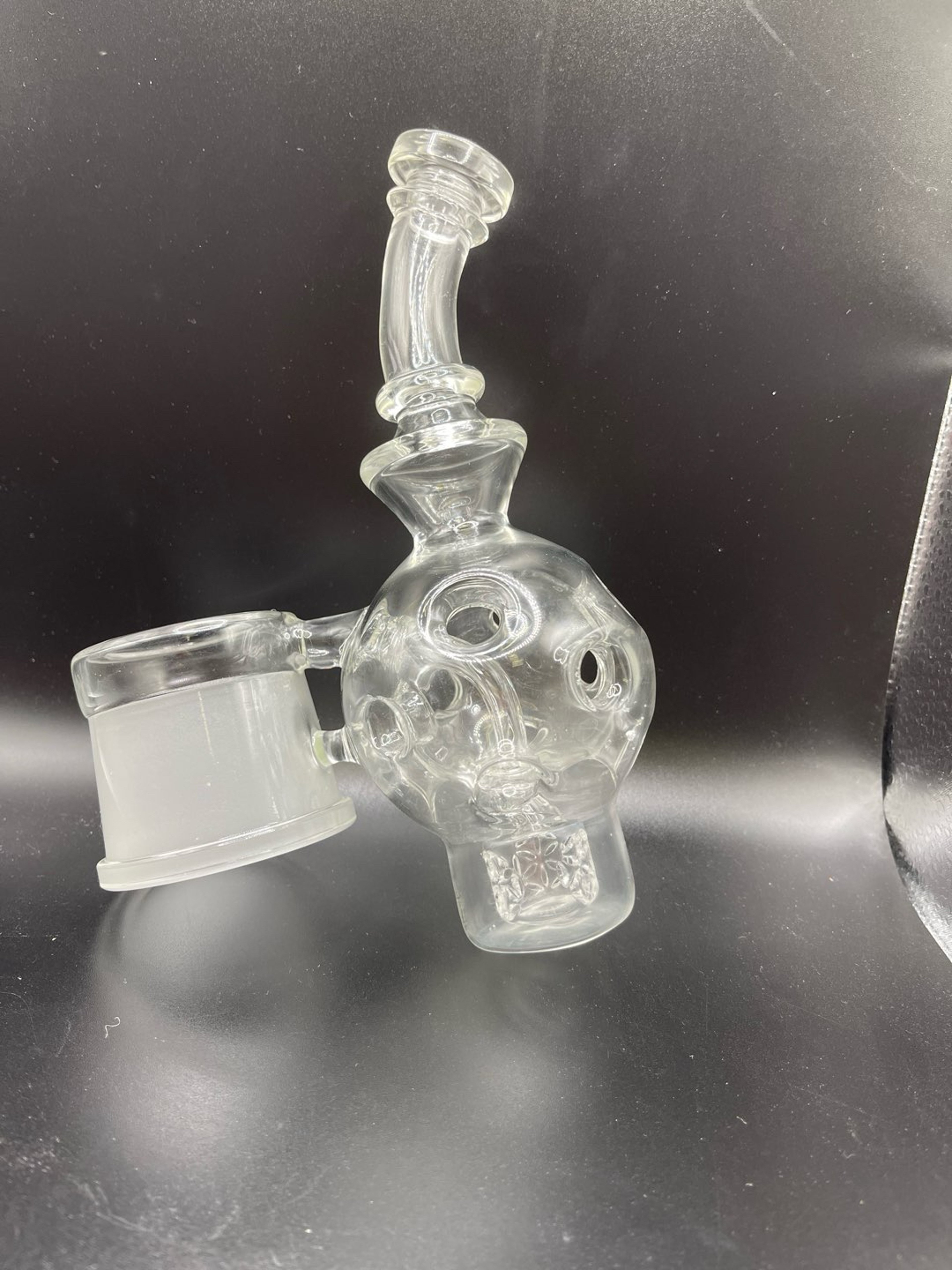 Preview pic of Switch Hive Ball Glass