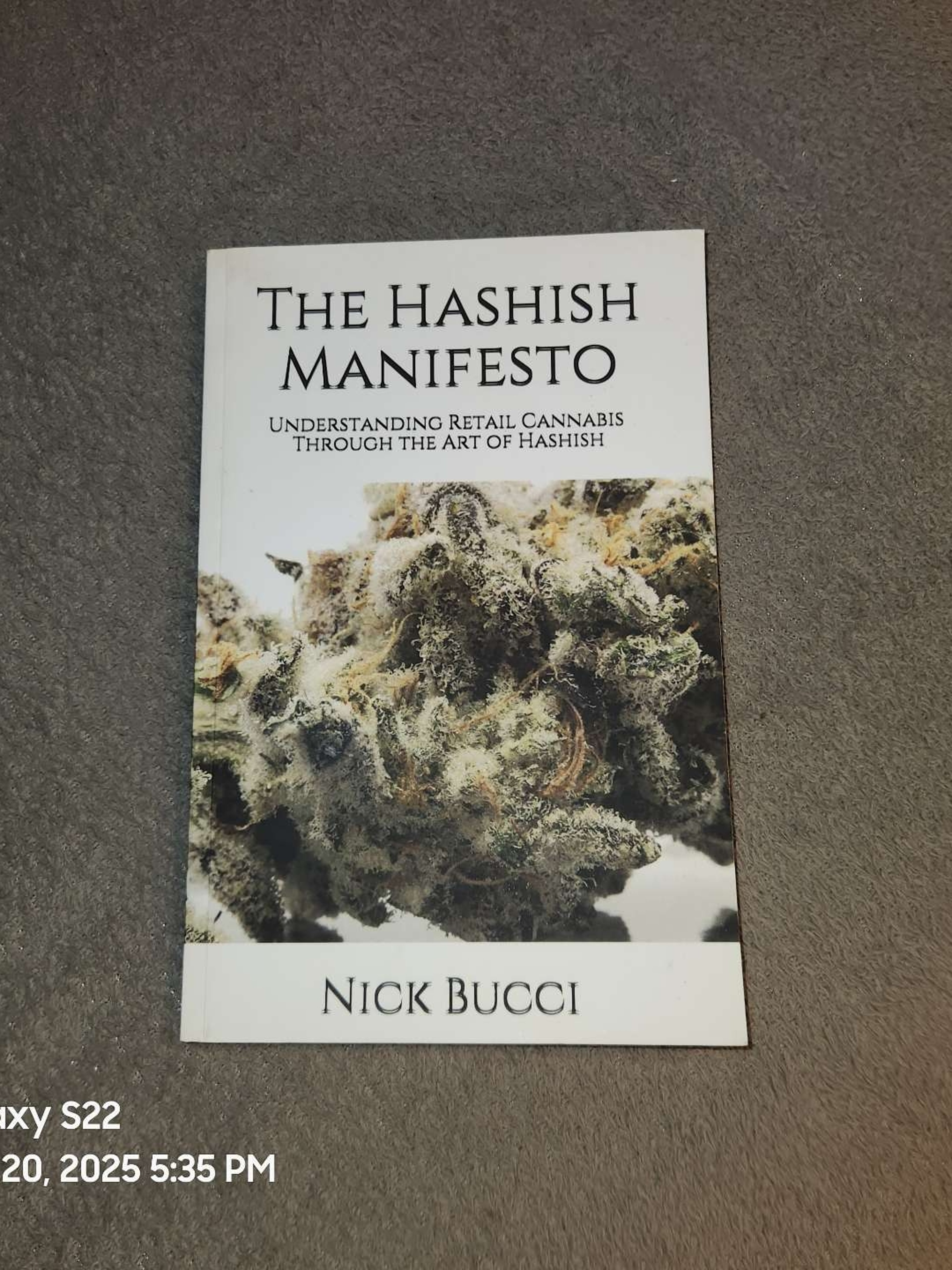 Preview pic of The Hashish manifesto Book