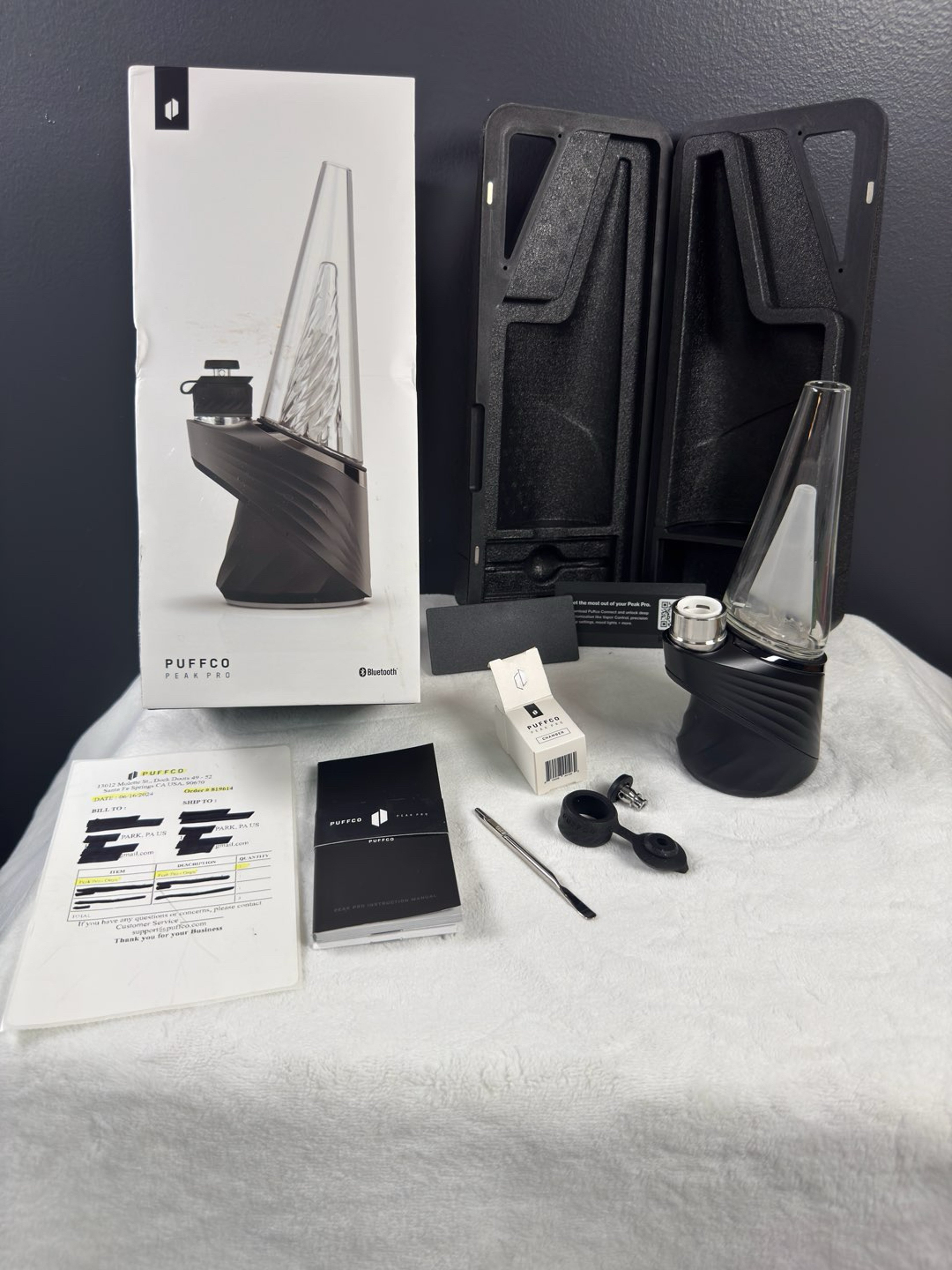 Preview pic of Puffco Peak Pro (Black) — Fully Functional + Clean Chamber!