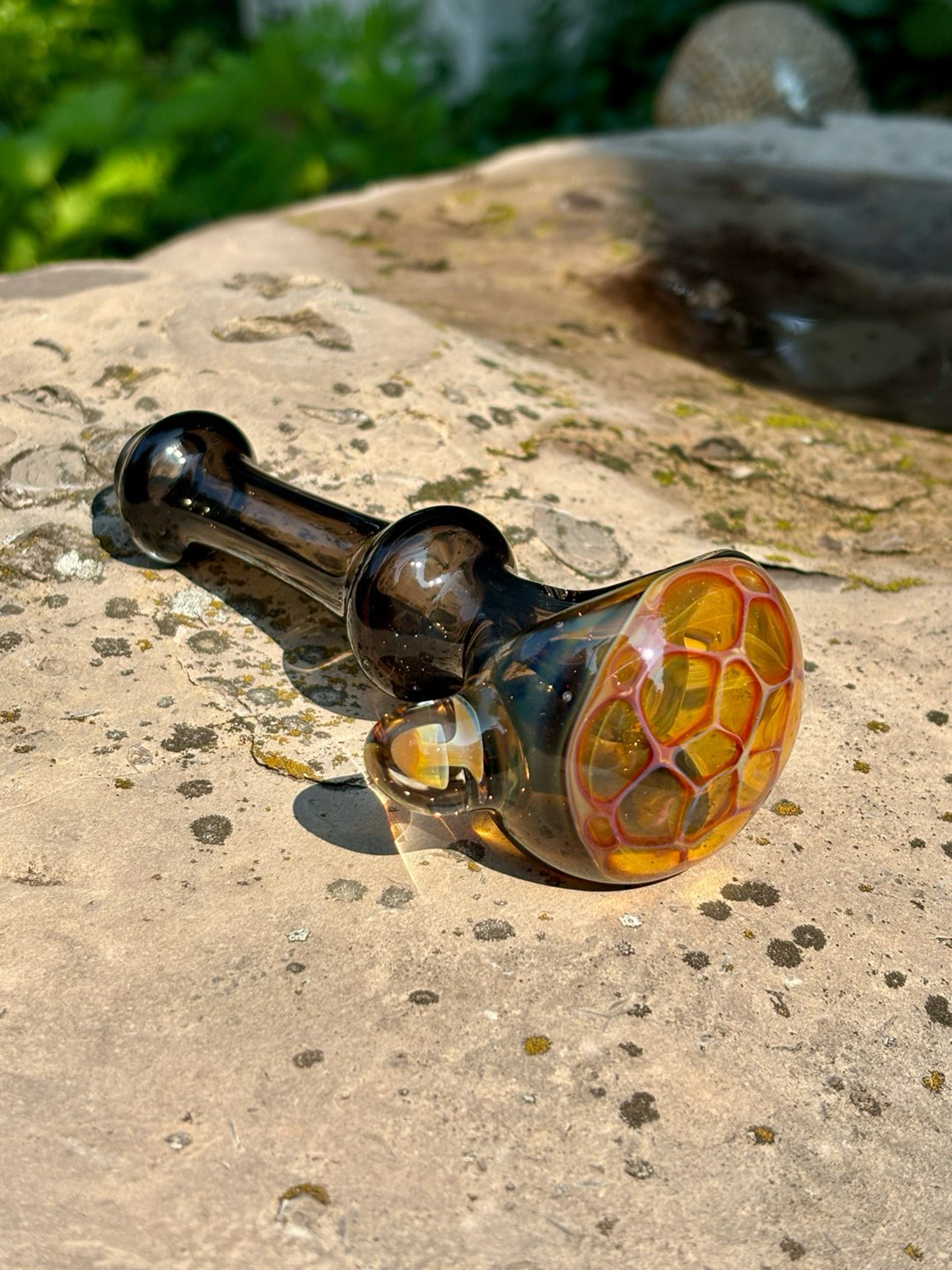 Honeycomb mushroom pipe image 0