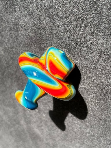 Preview pic of Hollinger Glass Directional Cap