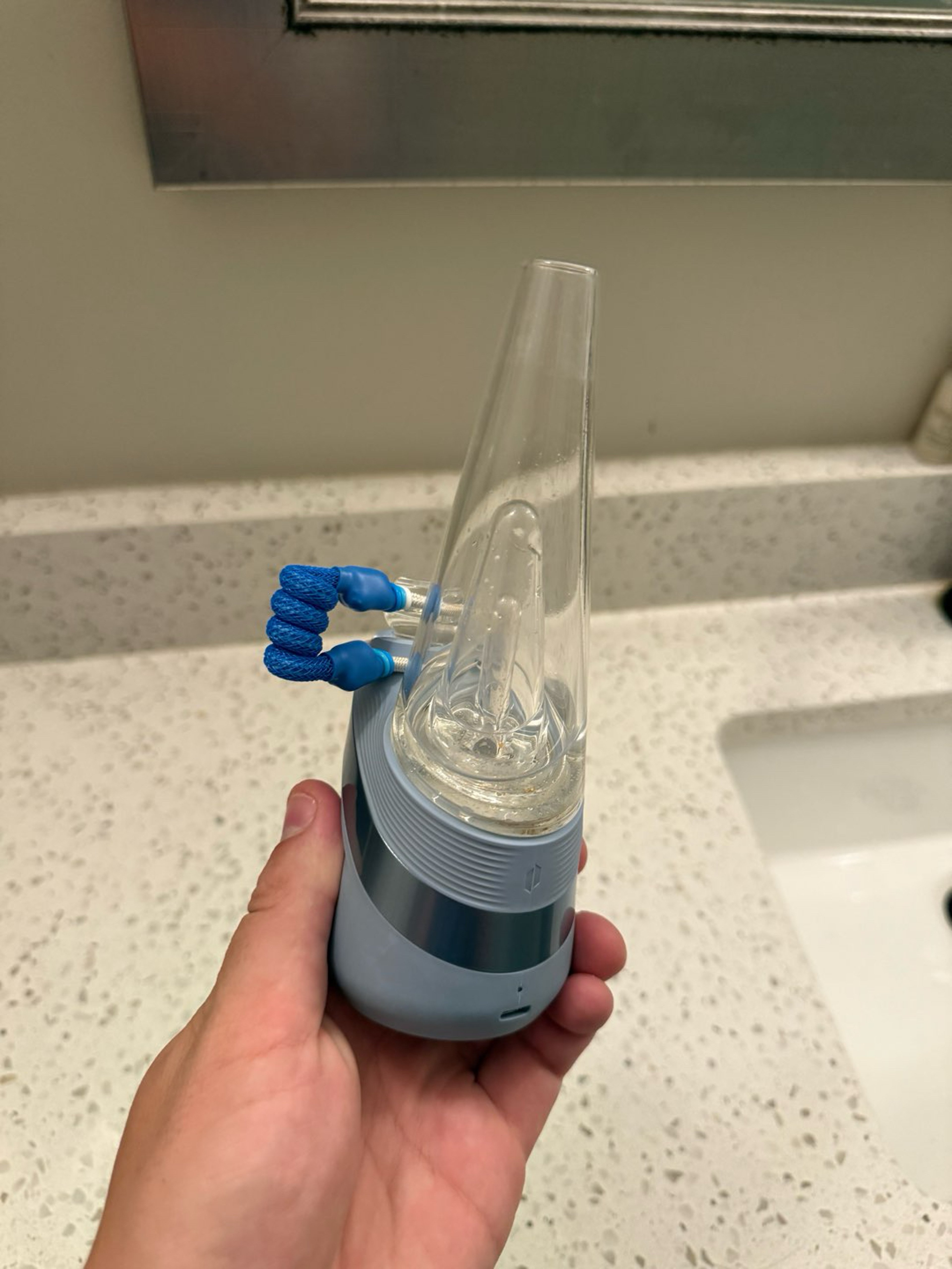 Preview pic of Puffco Peak v2 with OTP spinner and tether