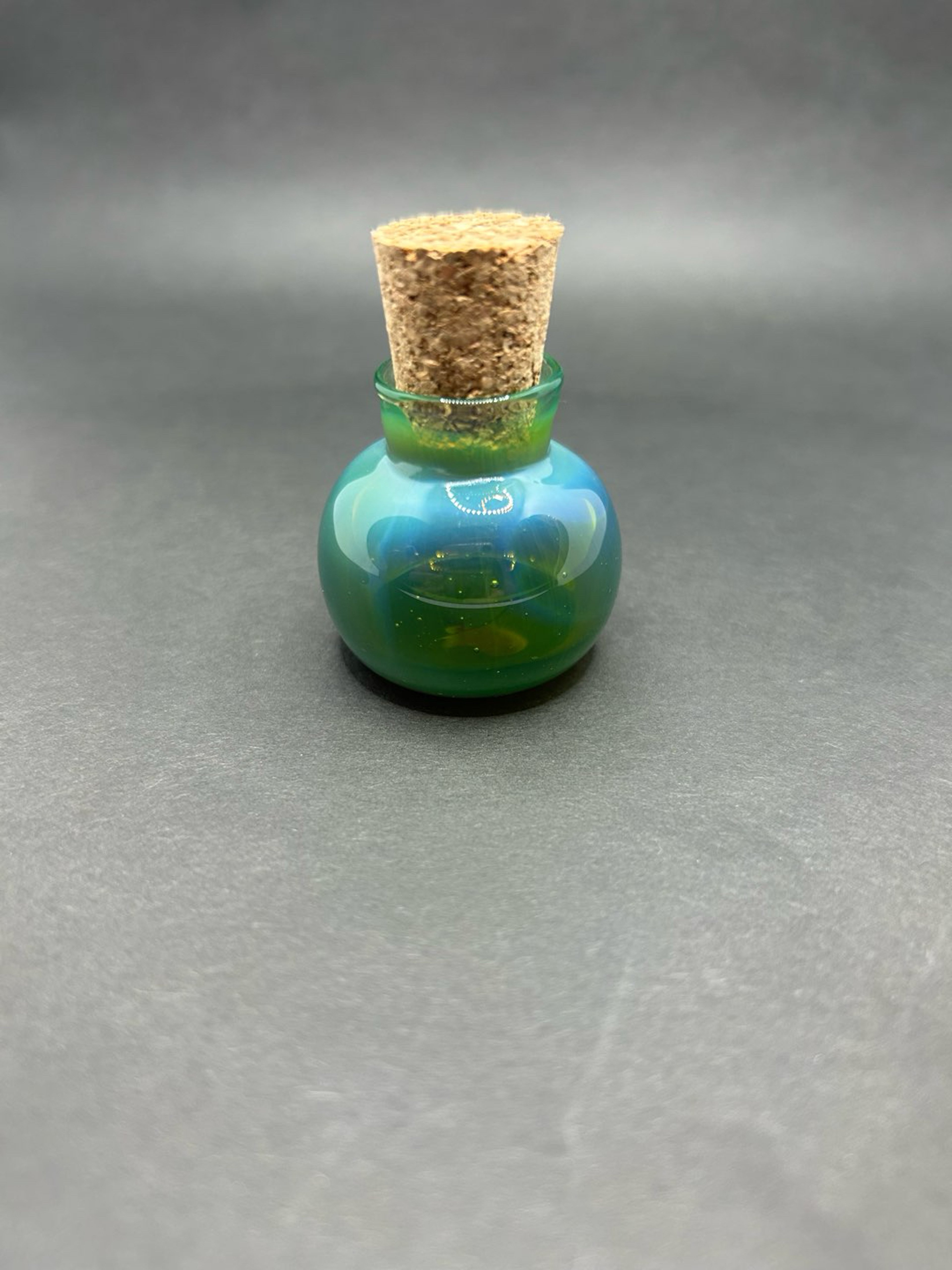 Preview pic of Mini Cork jar