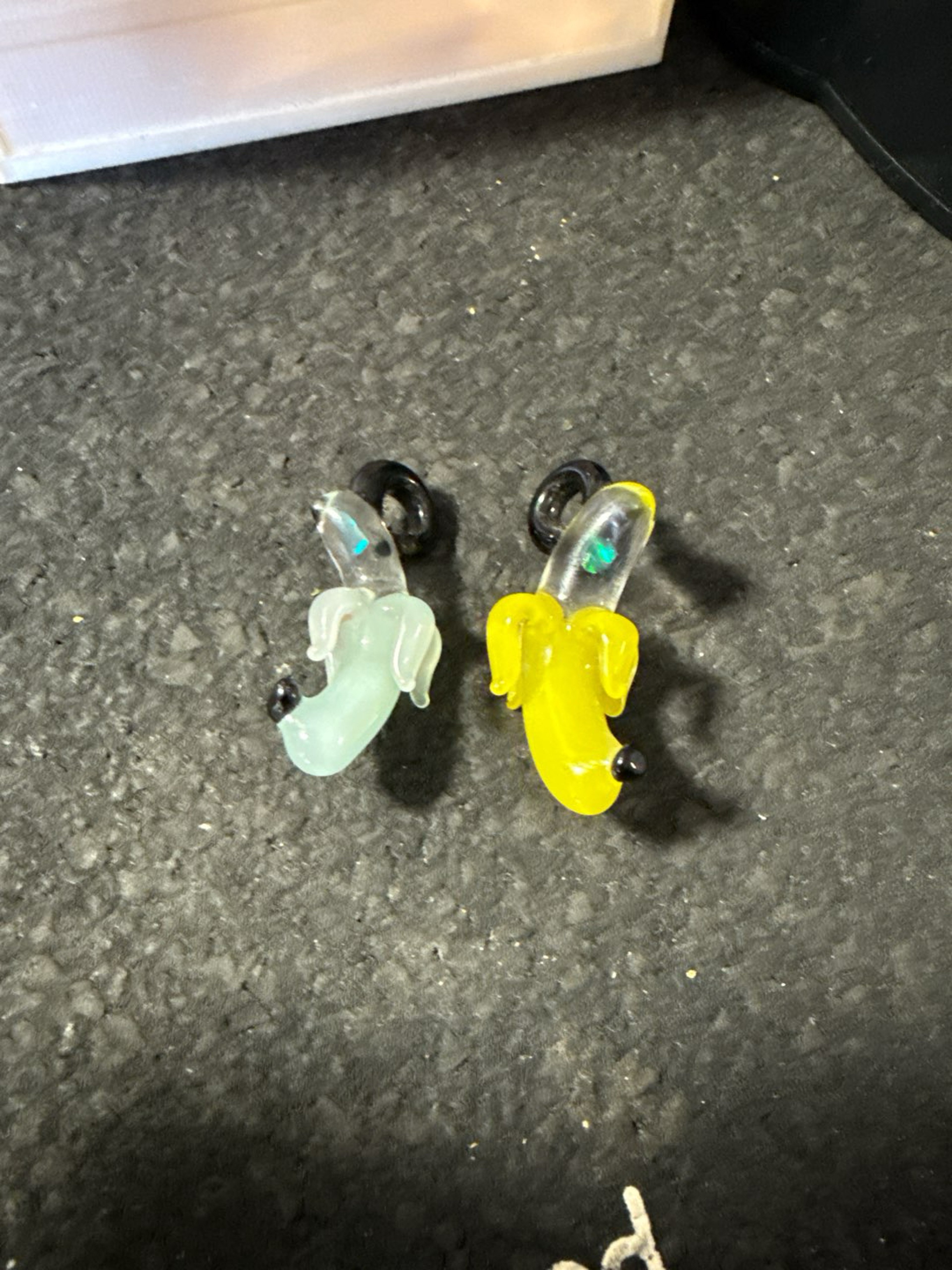 Preview pic of Dippy pendants. Buy one get one.