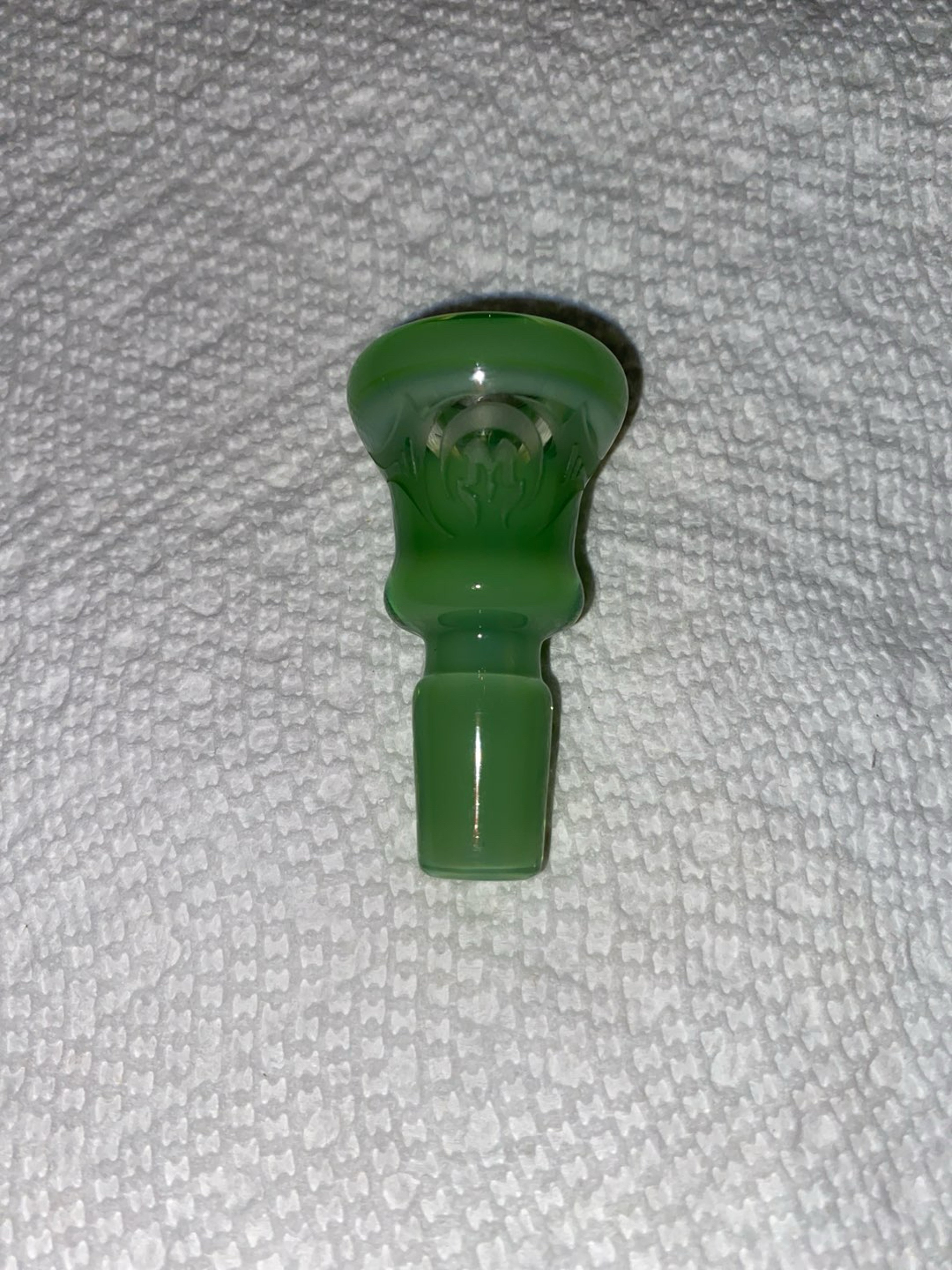 Preview pic of 14mm Mothership Glass “Mint Incalmo” Slide
