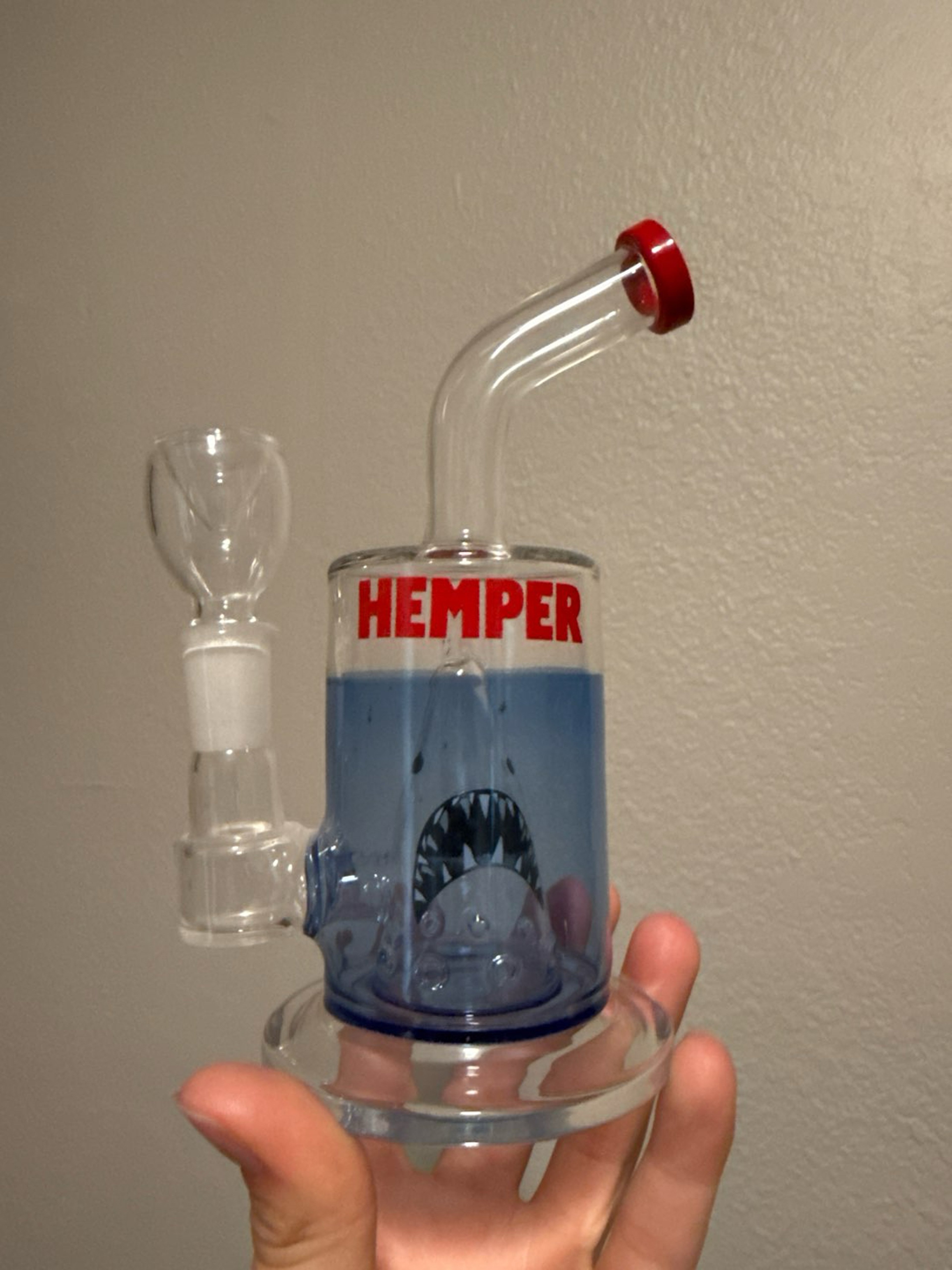 Preview pic of Jaws Bong