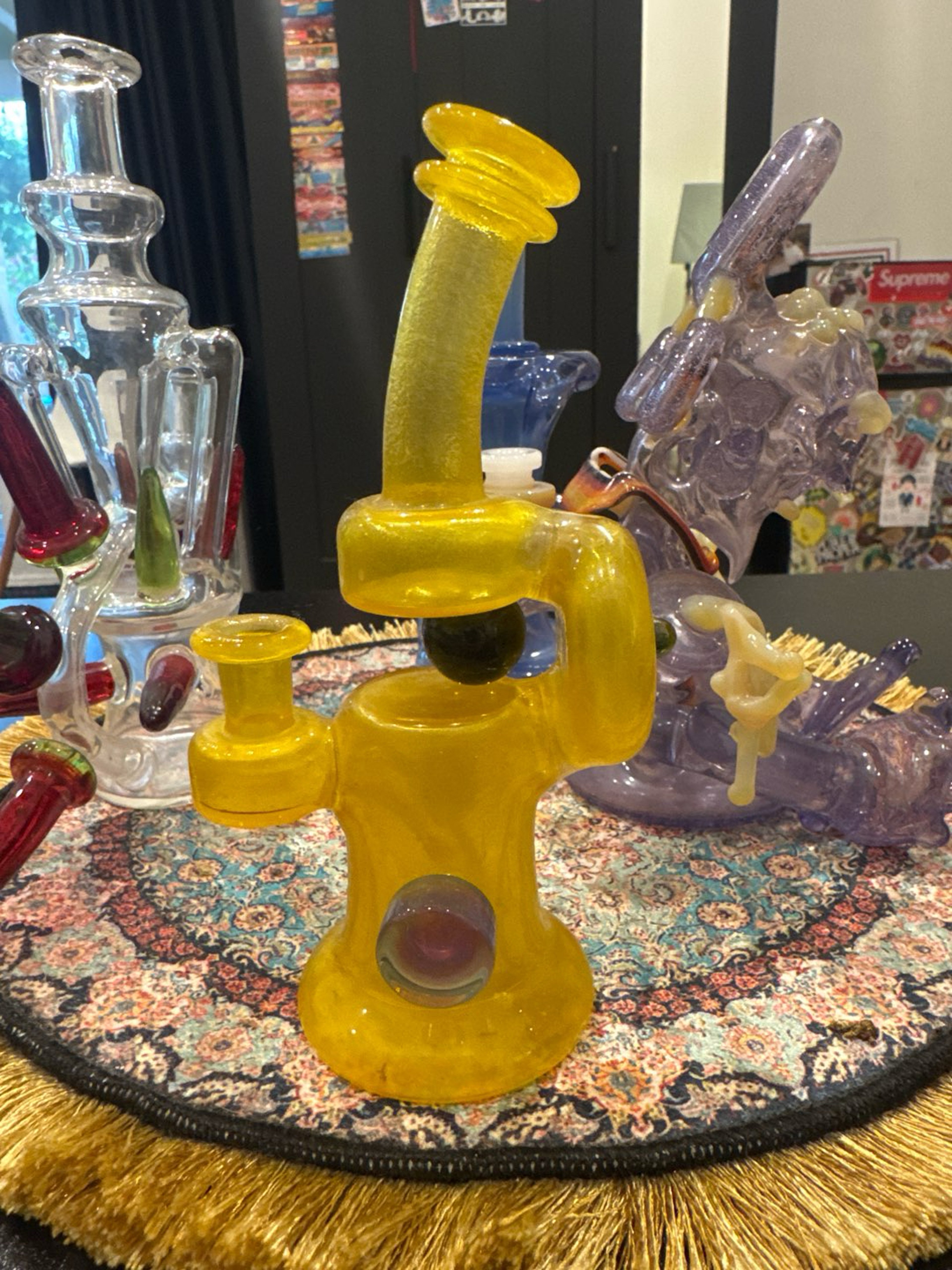 Preview pic of 2 Logis, 1 Tainted Glass, 1 random. 3 Pelicans.
