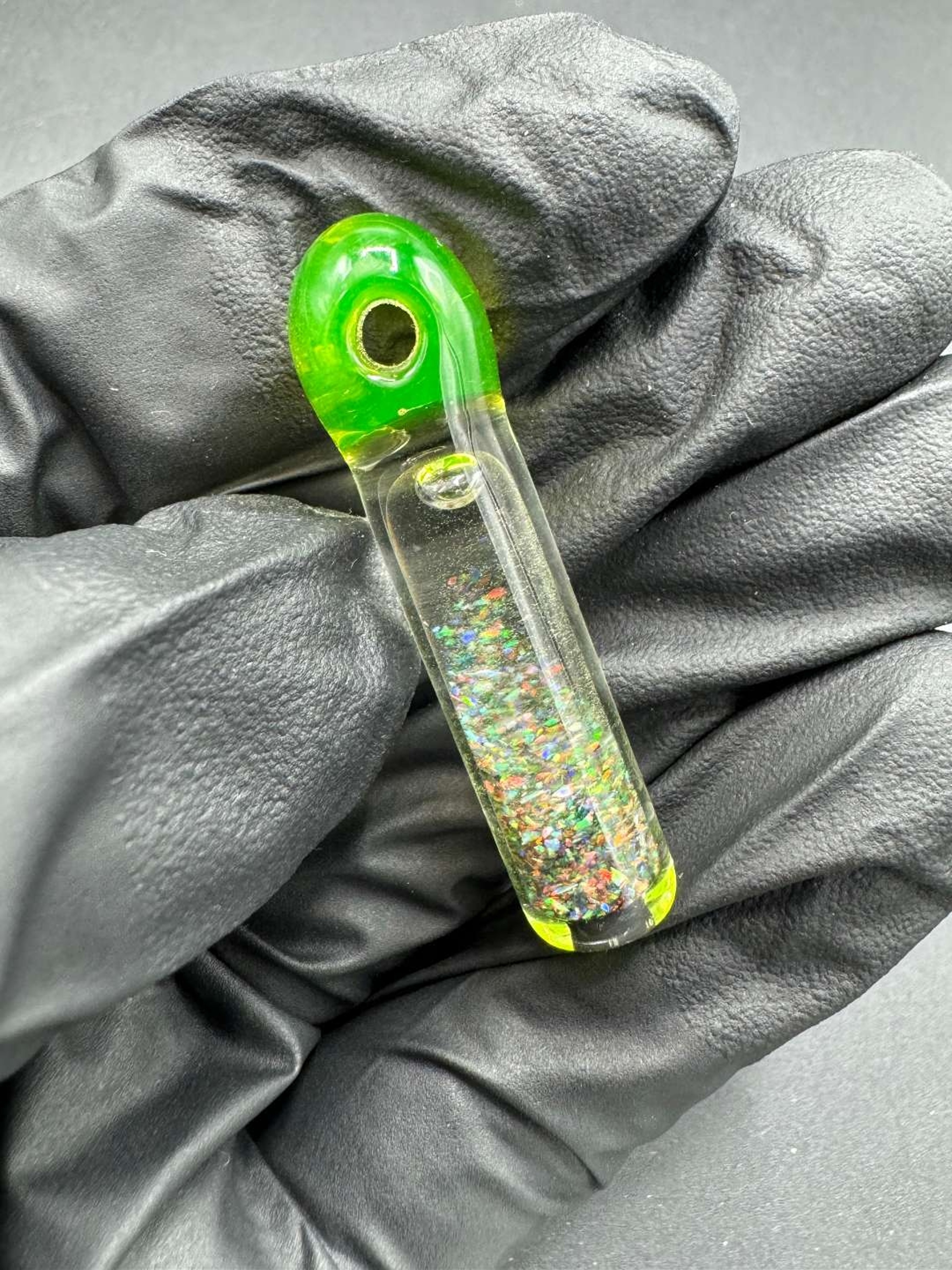 Preview pic of Oopazi - Crushed Opal Cylinder