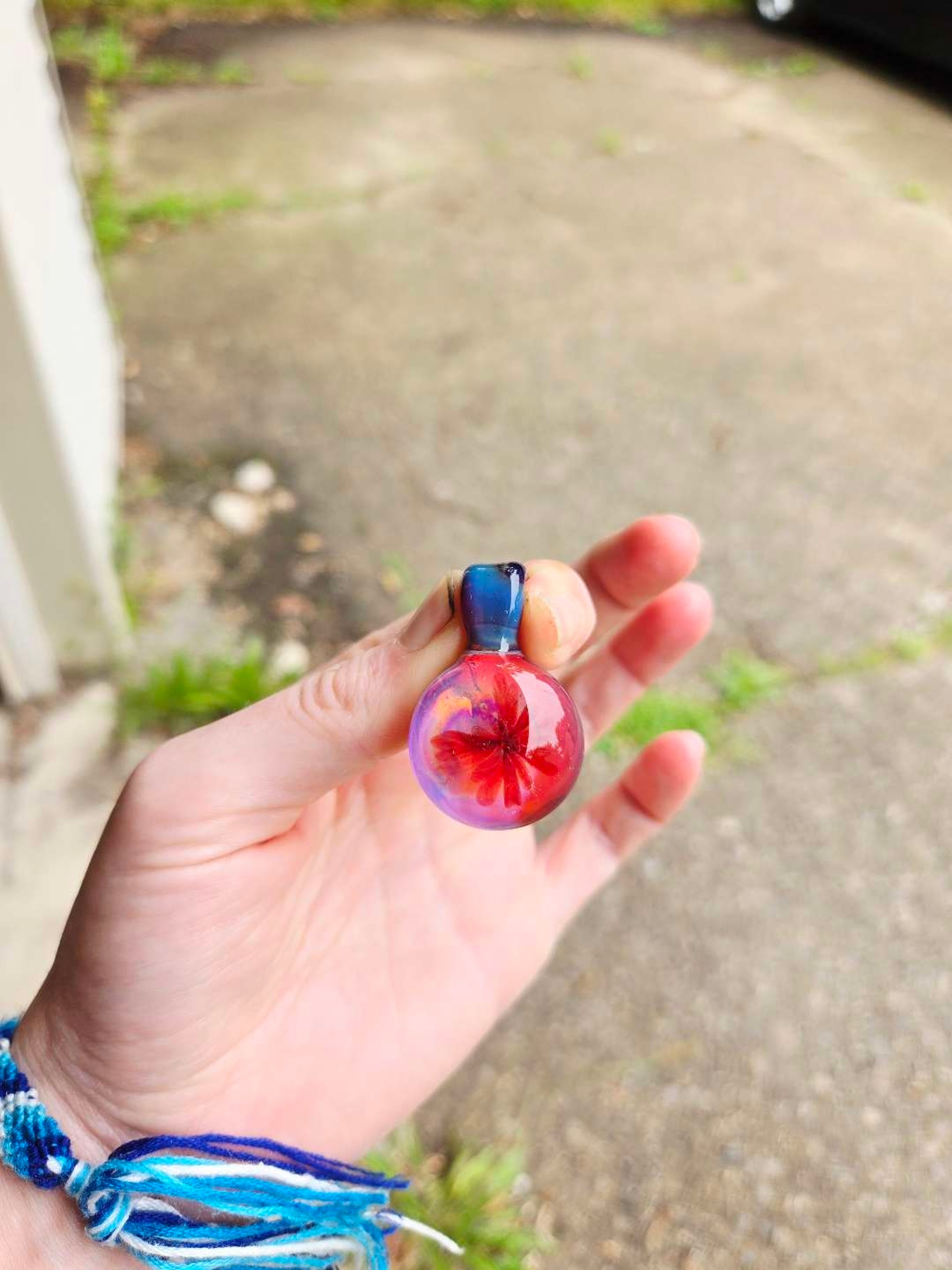 Preview pic of Implosion Pendant