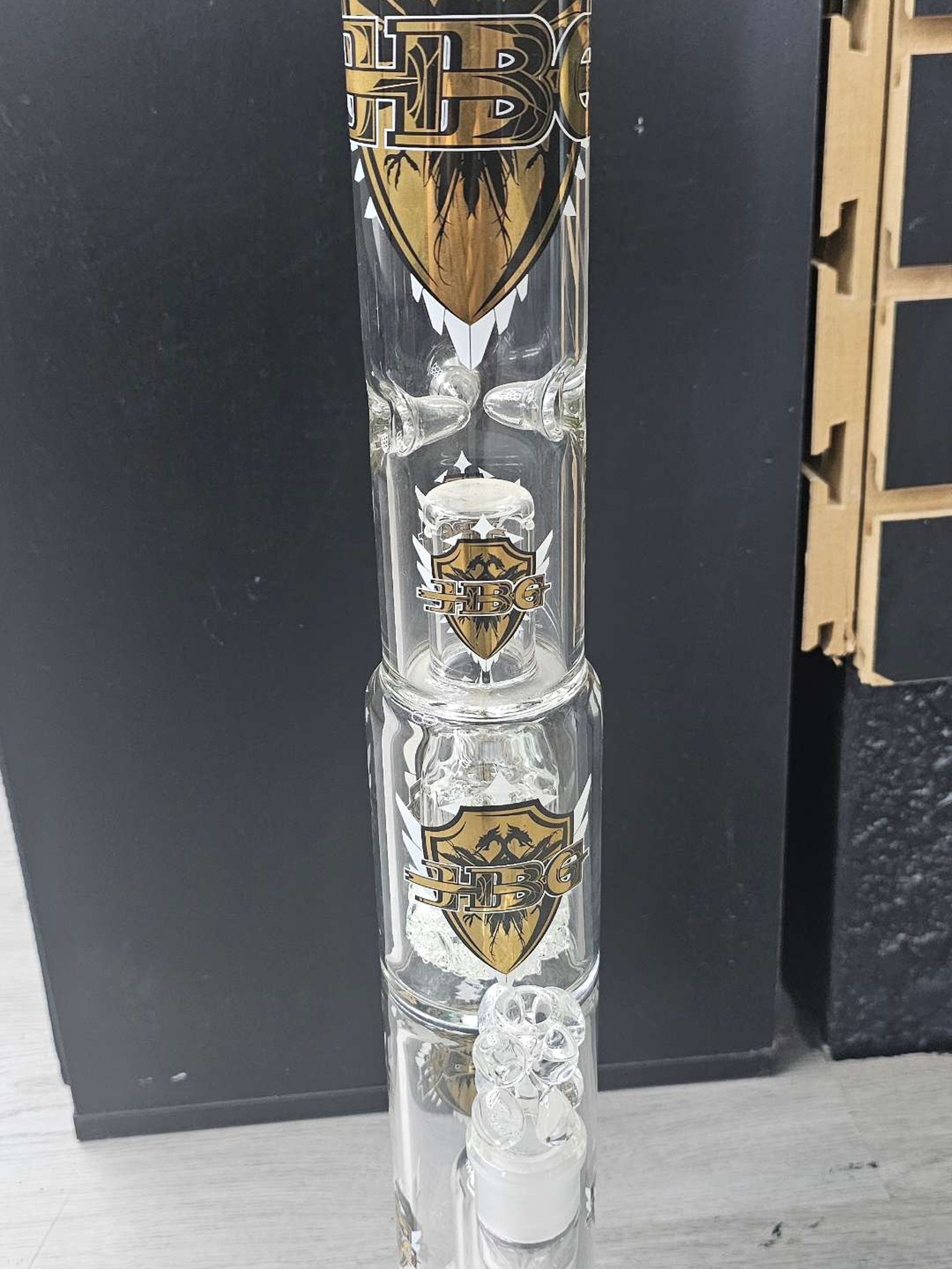Preview pic of HBG 18mm Bong