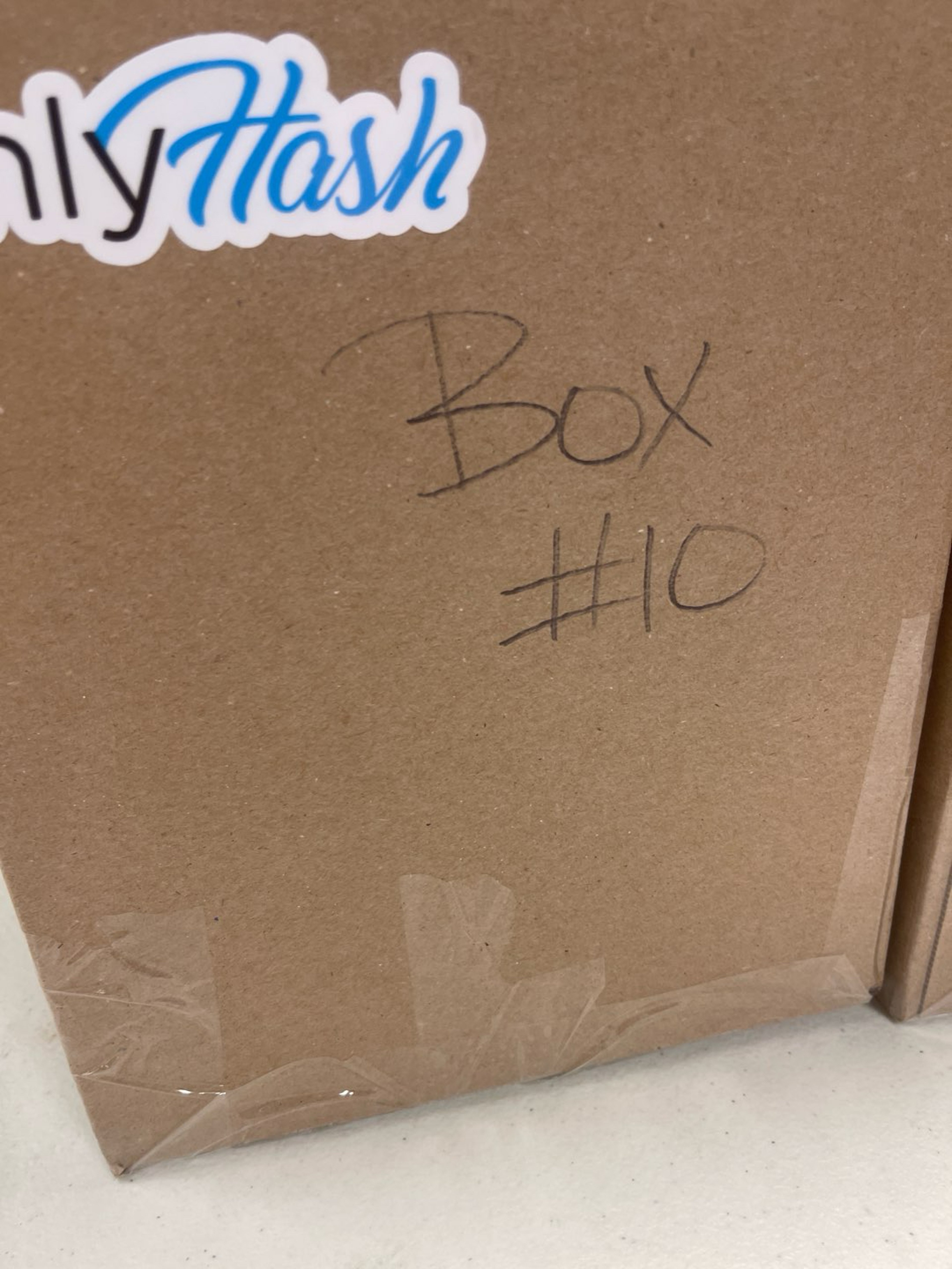 Preview pic of Mystery box 10