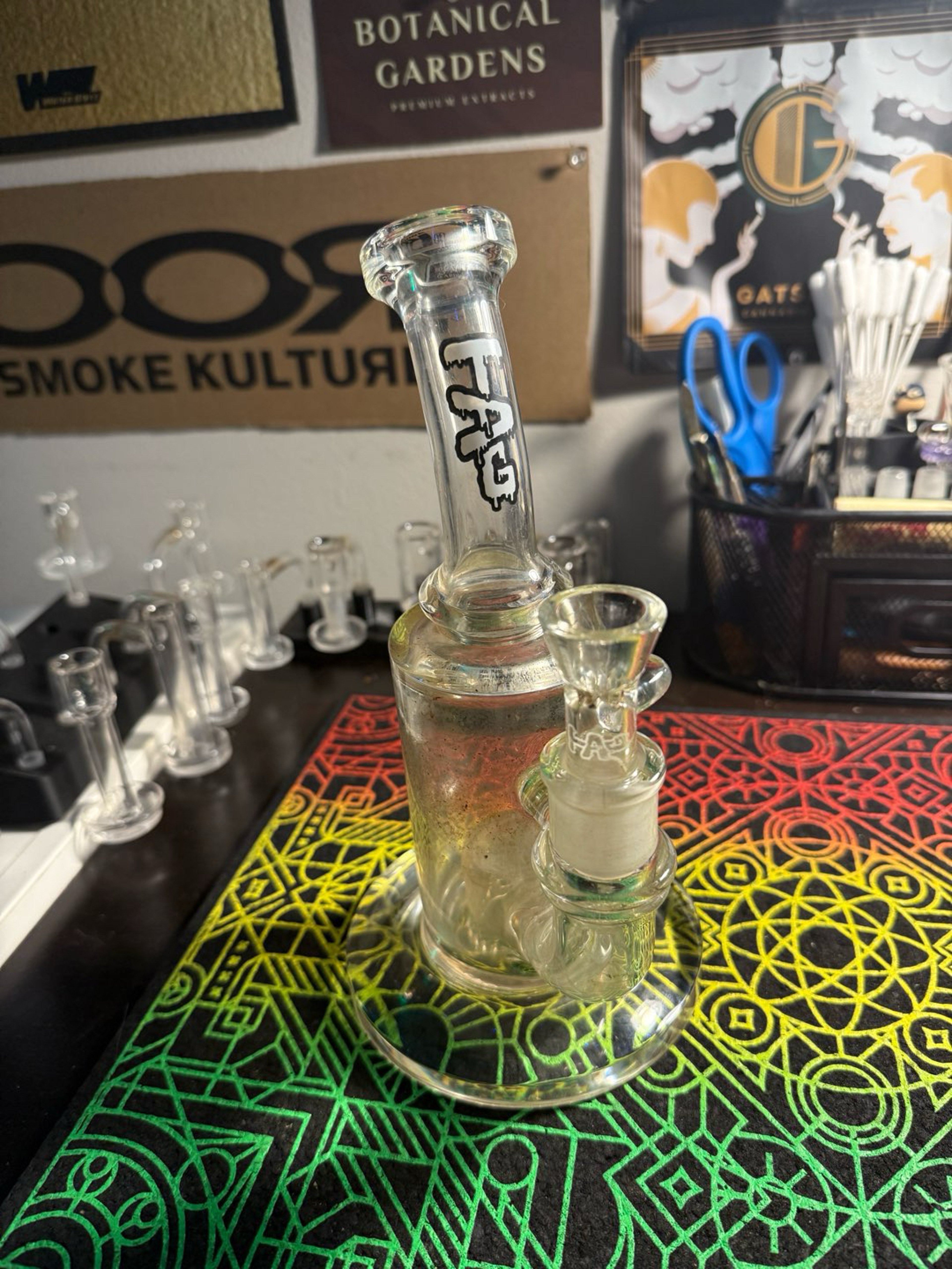 Preview pic of Used Thick Ass Glass (TAG) 18mm bubbler