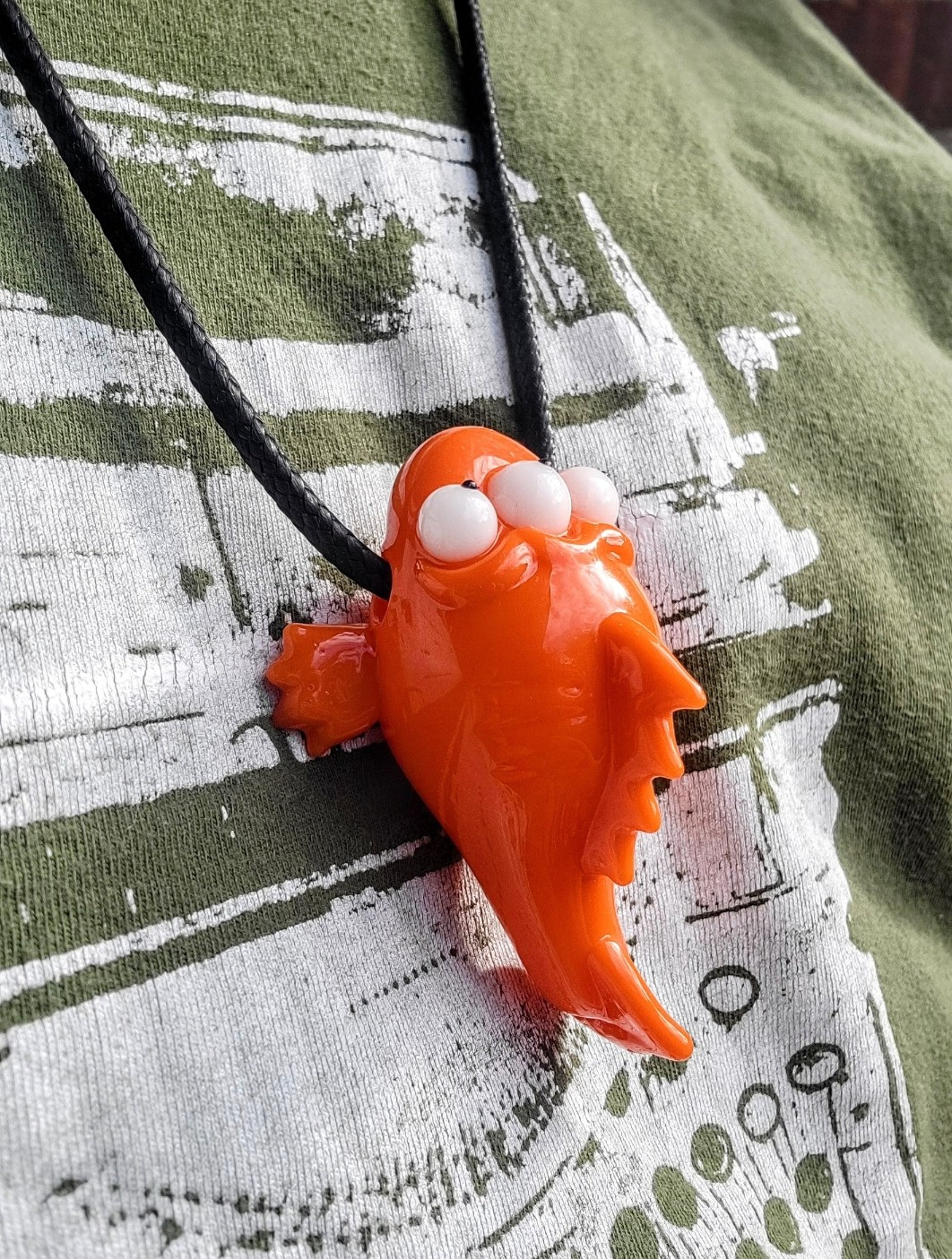 Preview pic of Killer Blinky pendant by Big Tom Glass