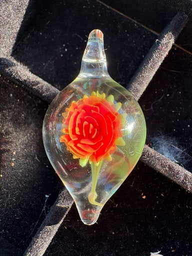 Preview pic of Glass Rose  2025  plymouth Flameworks