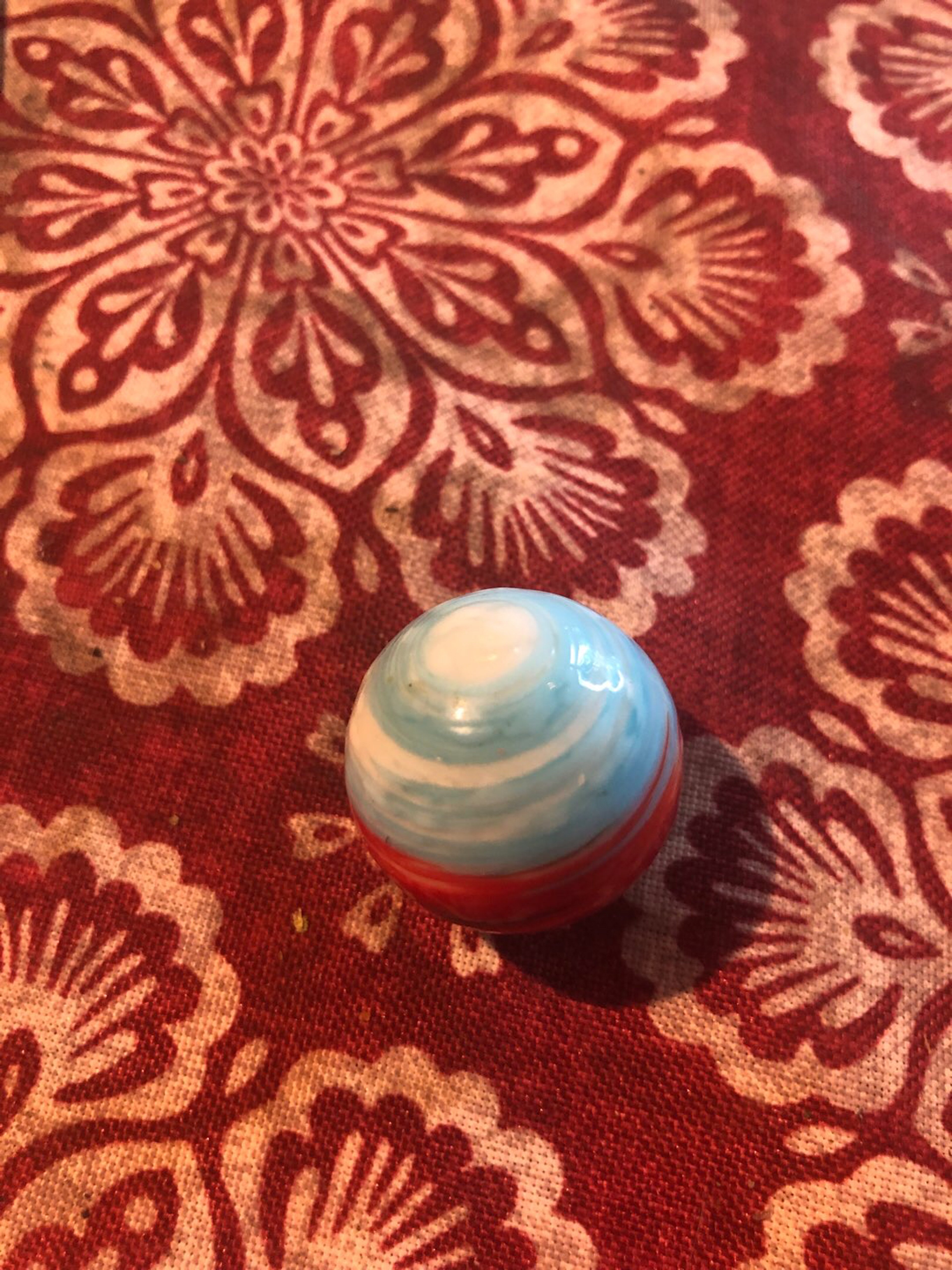 Preview pic of Red white and blue marble