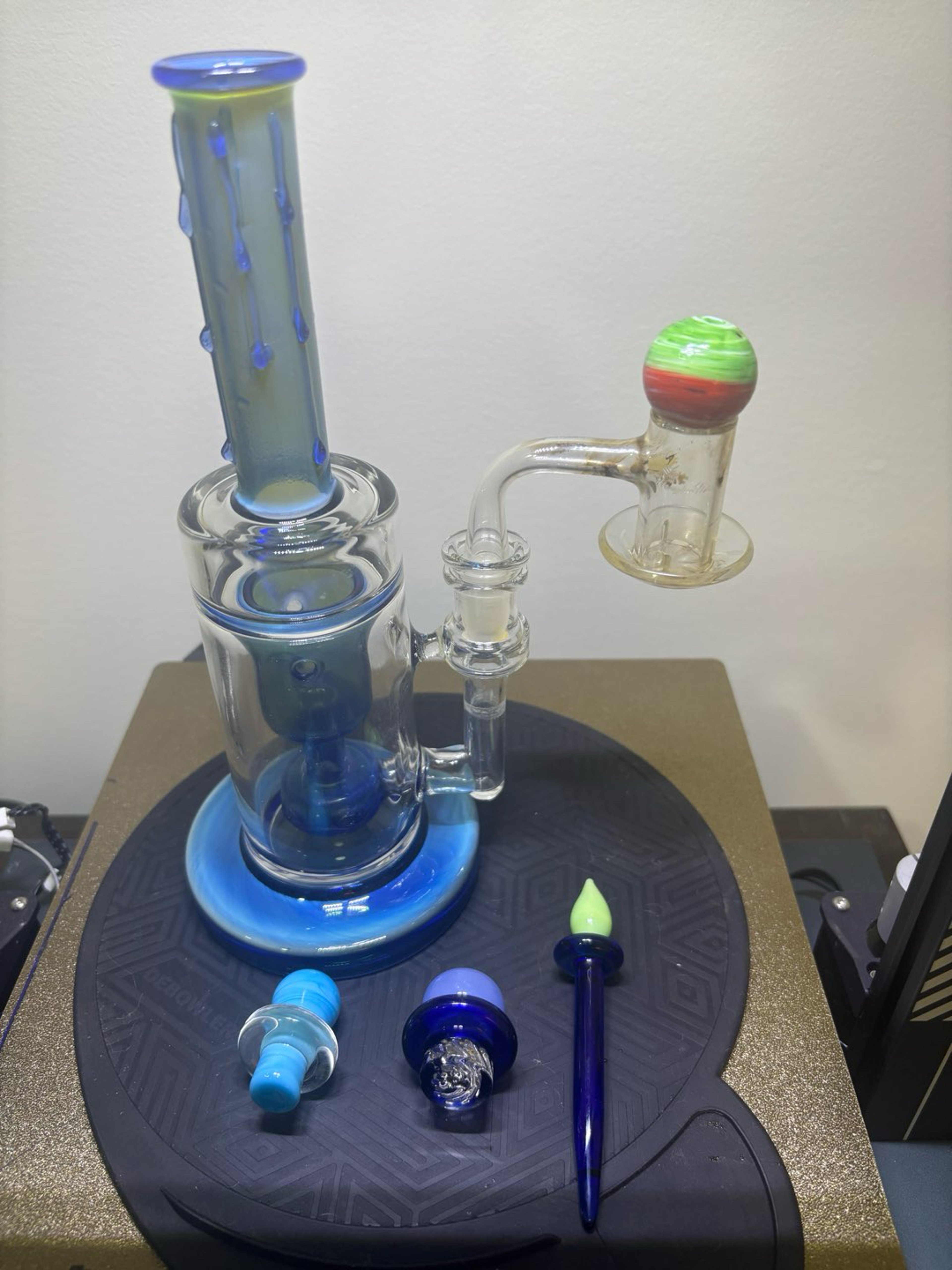 Preview pic of Entire dab setup Blue Klein Melting Candle Rig - CHUGGER No Splash + Complete Terp Setupr