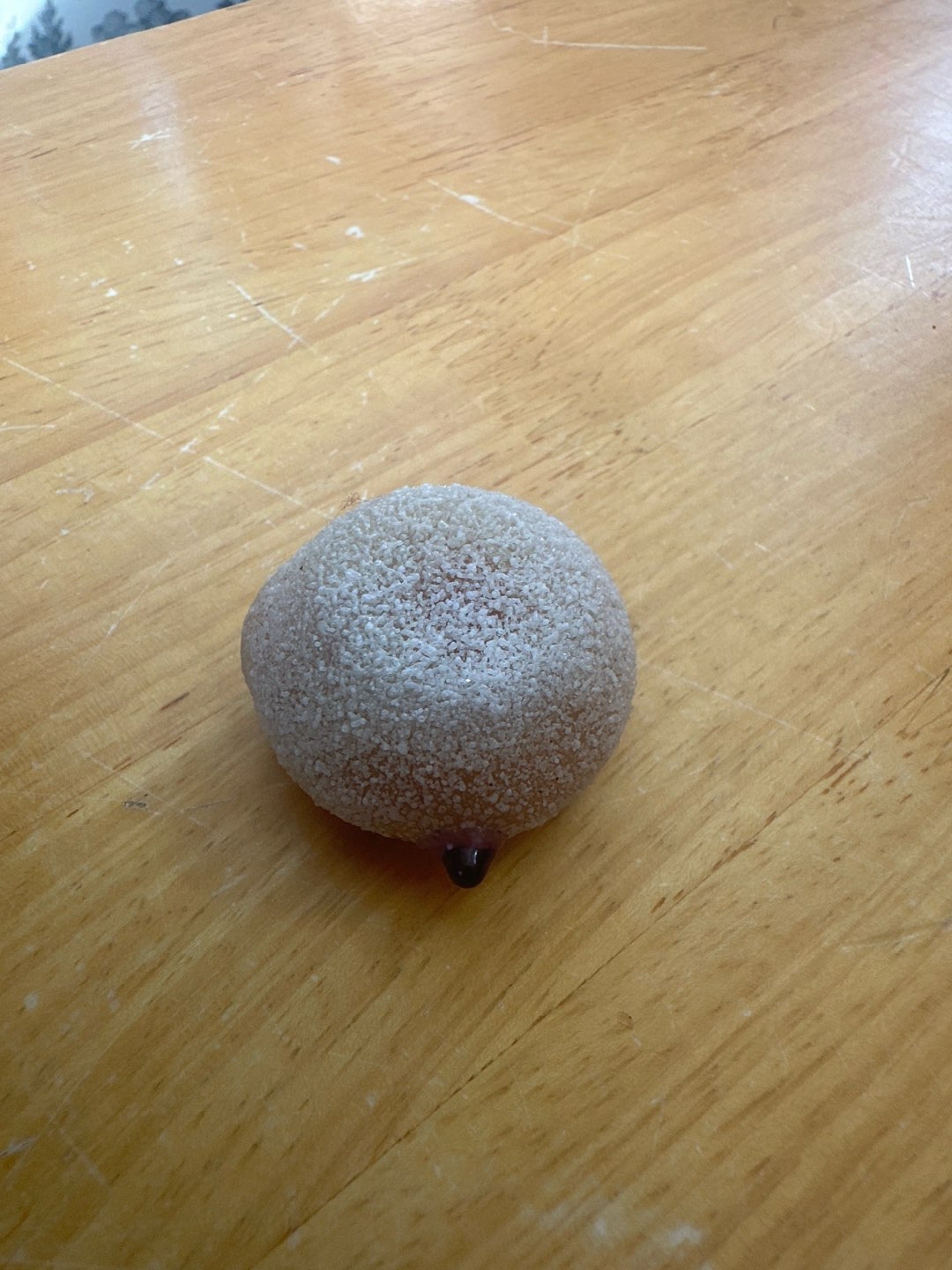 Preview pic of KGB glass powdered grape jelly donut pendy