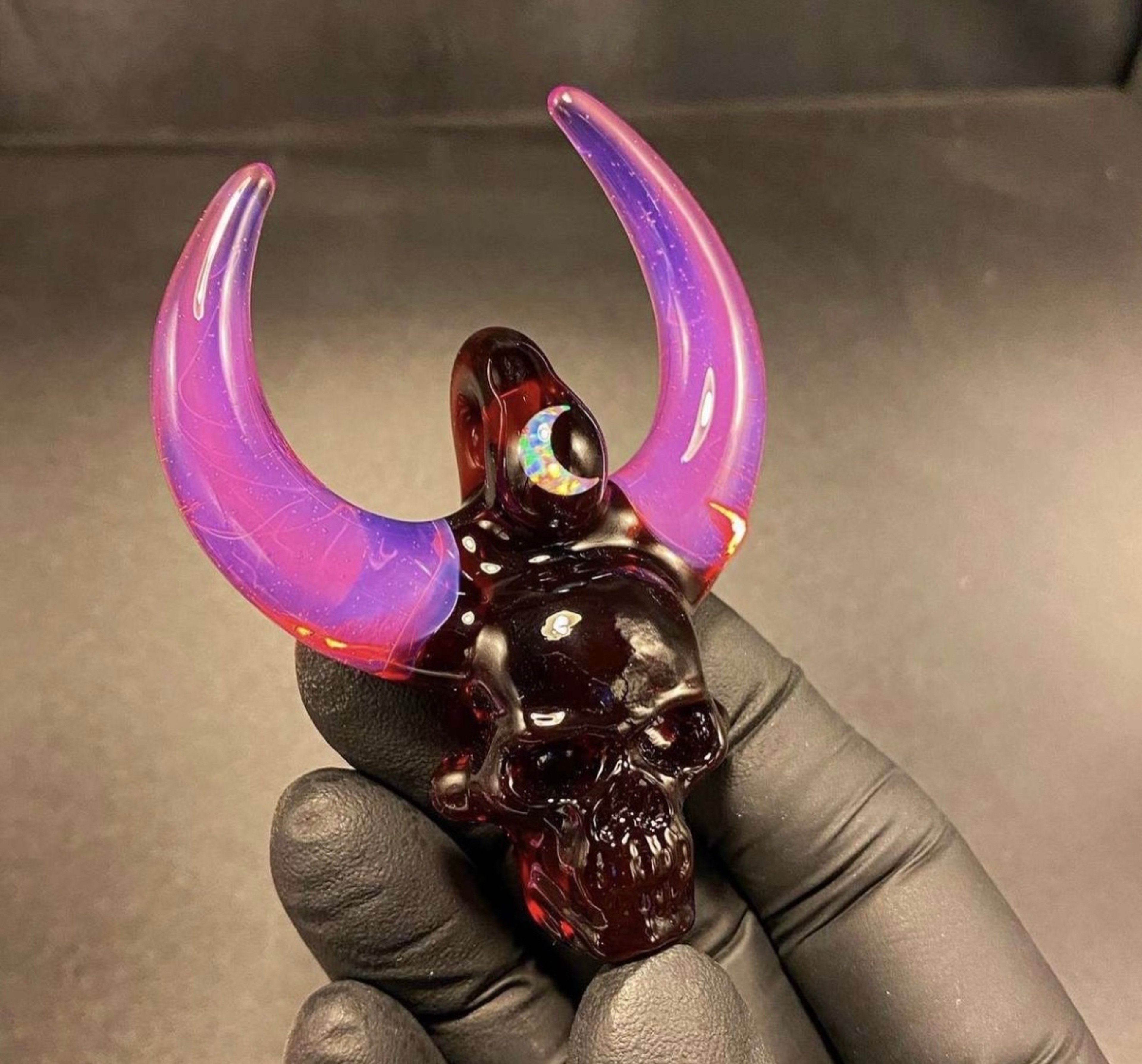Preview pic of Kberg pendant