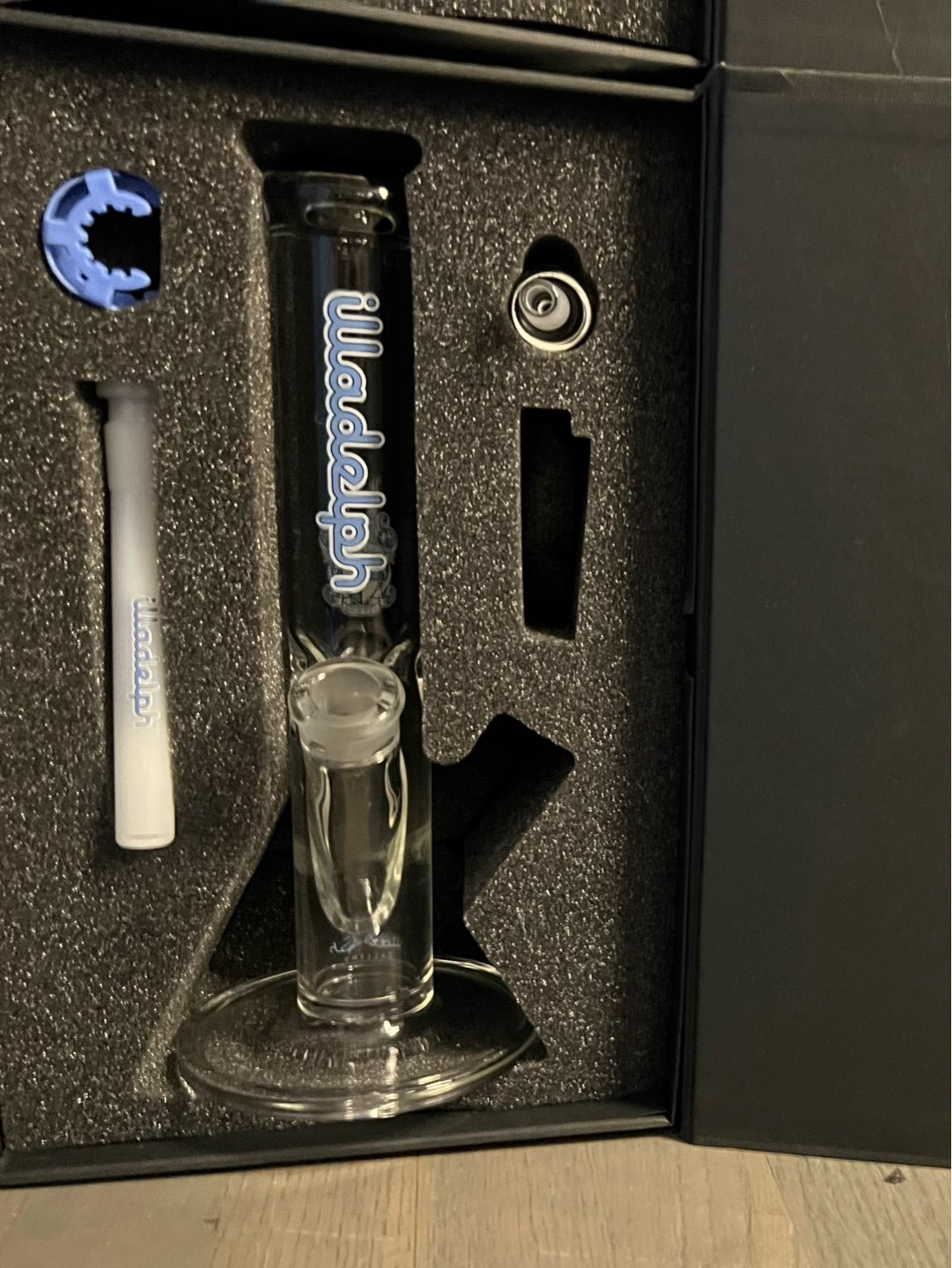 Preview pic of Illadelph Gallery Straight Tube w/ AC