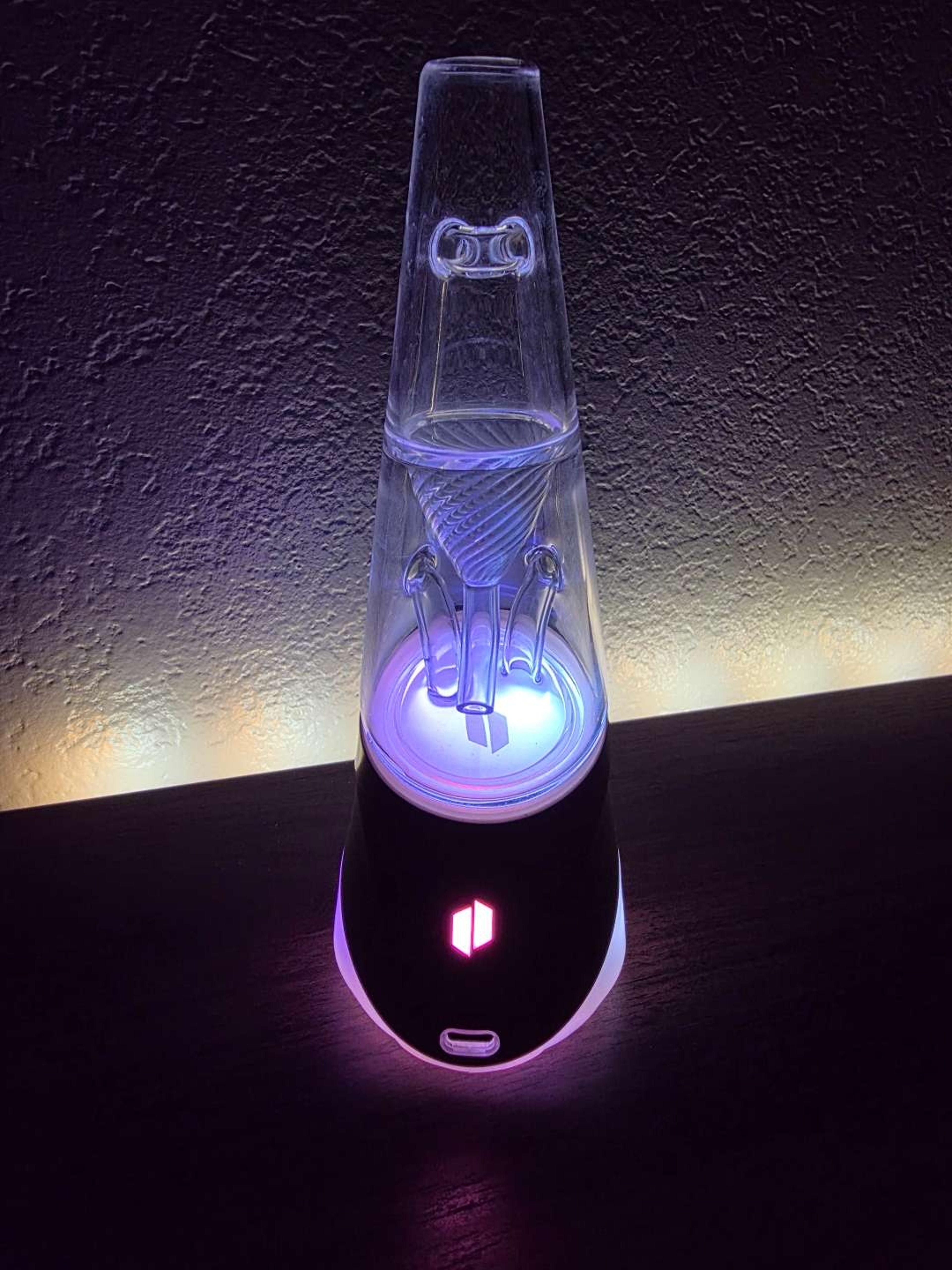 Preview pic of Puffco Peak Pro Opal with Ryan Fitt Recycler and Travel Top with extras