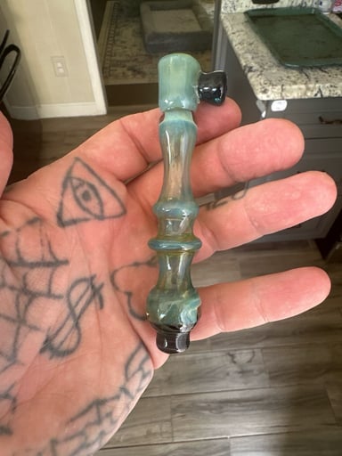 Preview pic of KSo glass chillum