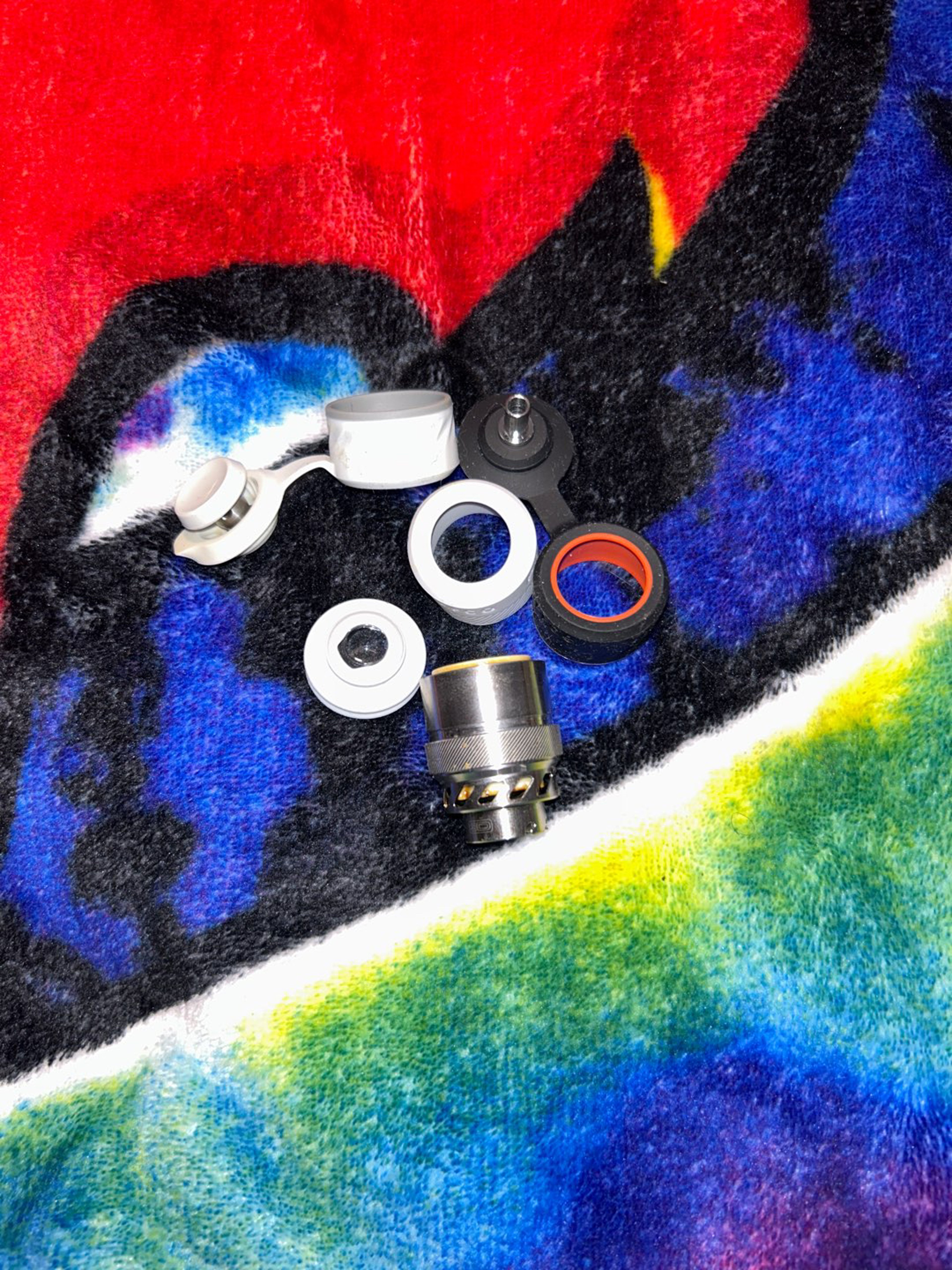 Preview pic of Puffco Tops and atomizer